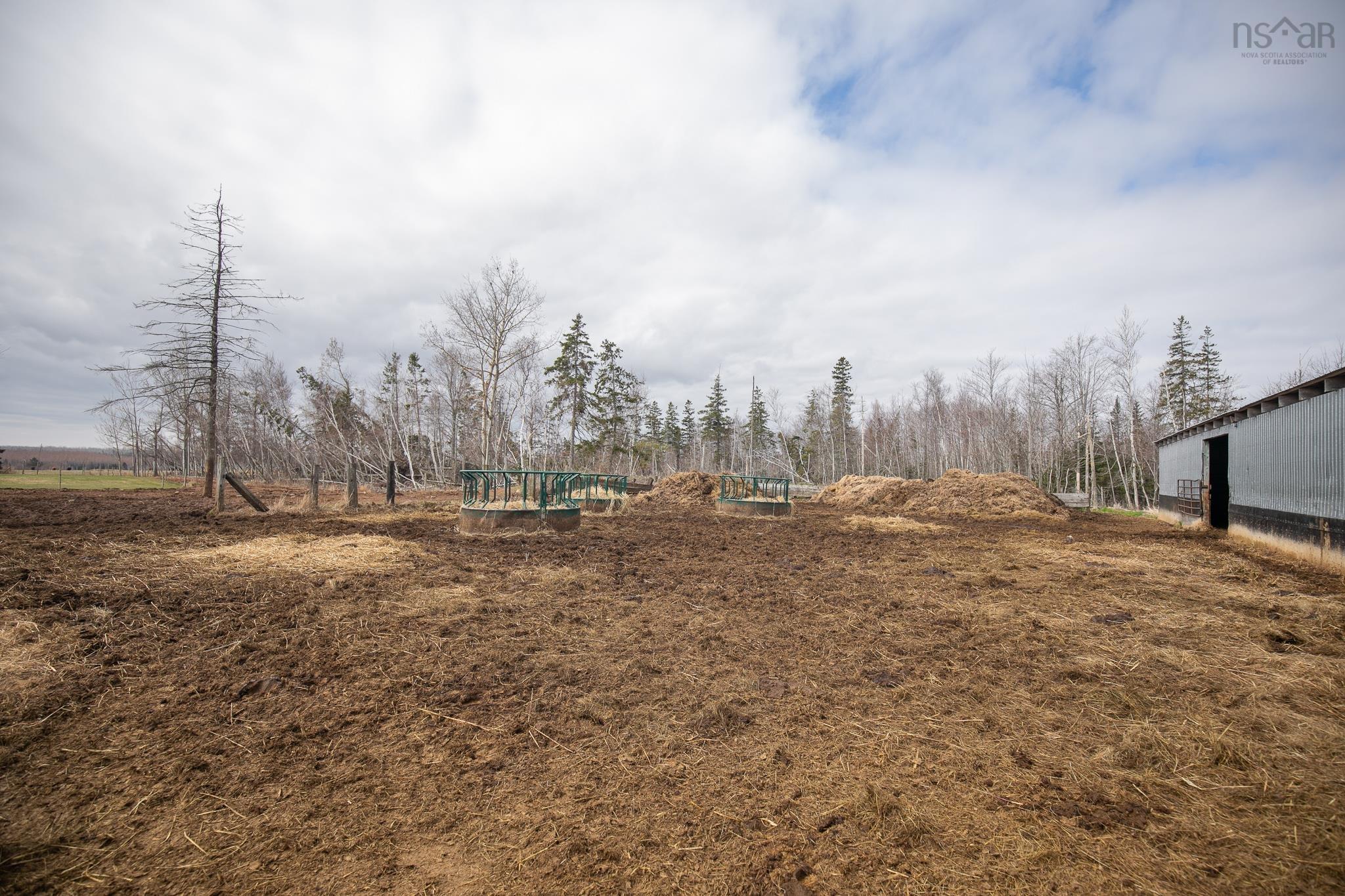 $574,900.00: 1127 Ferry Road, Fox Harbour