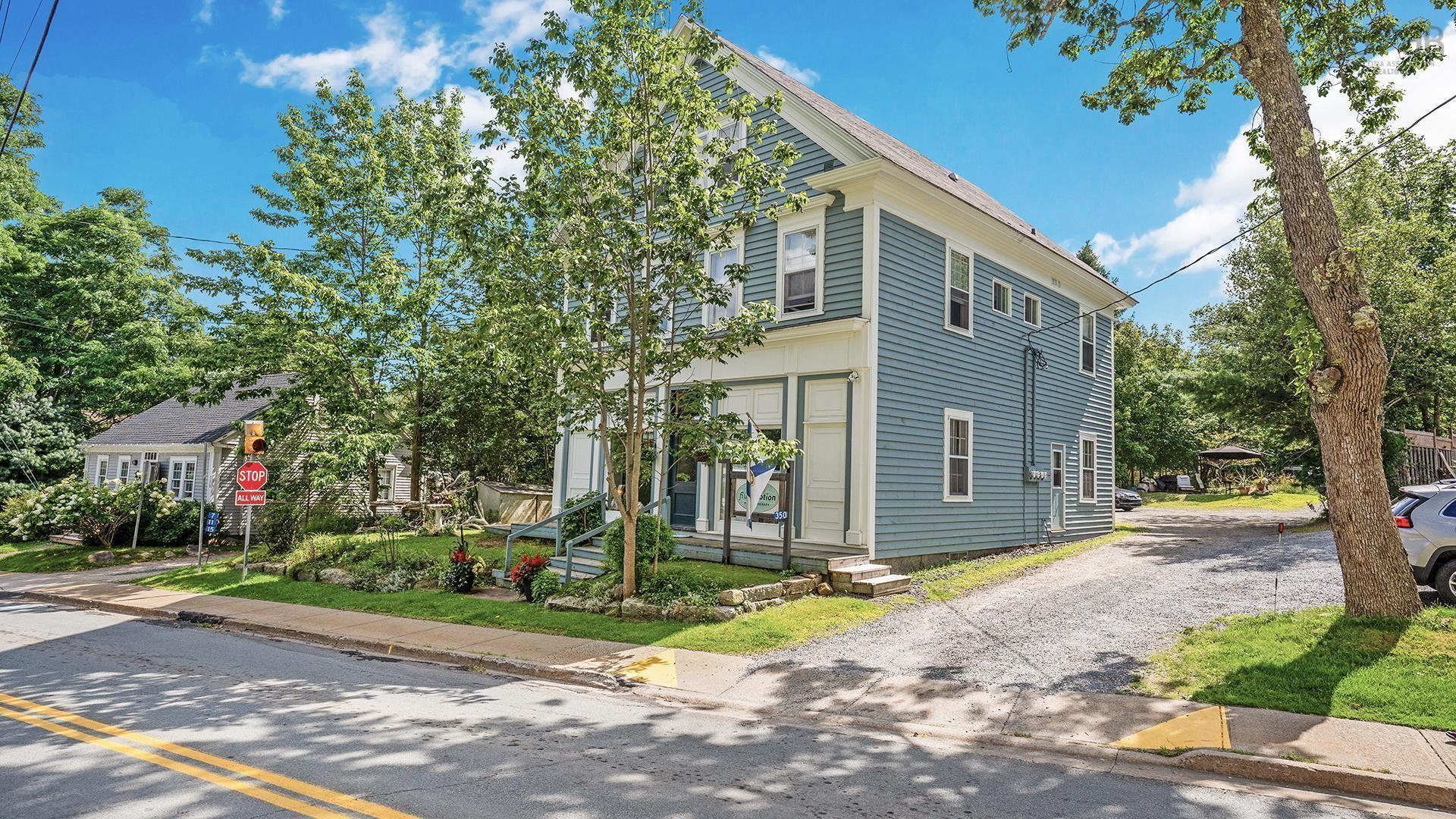 $879,000.00: 350 Main Street, Mahone Bay