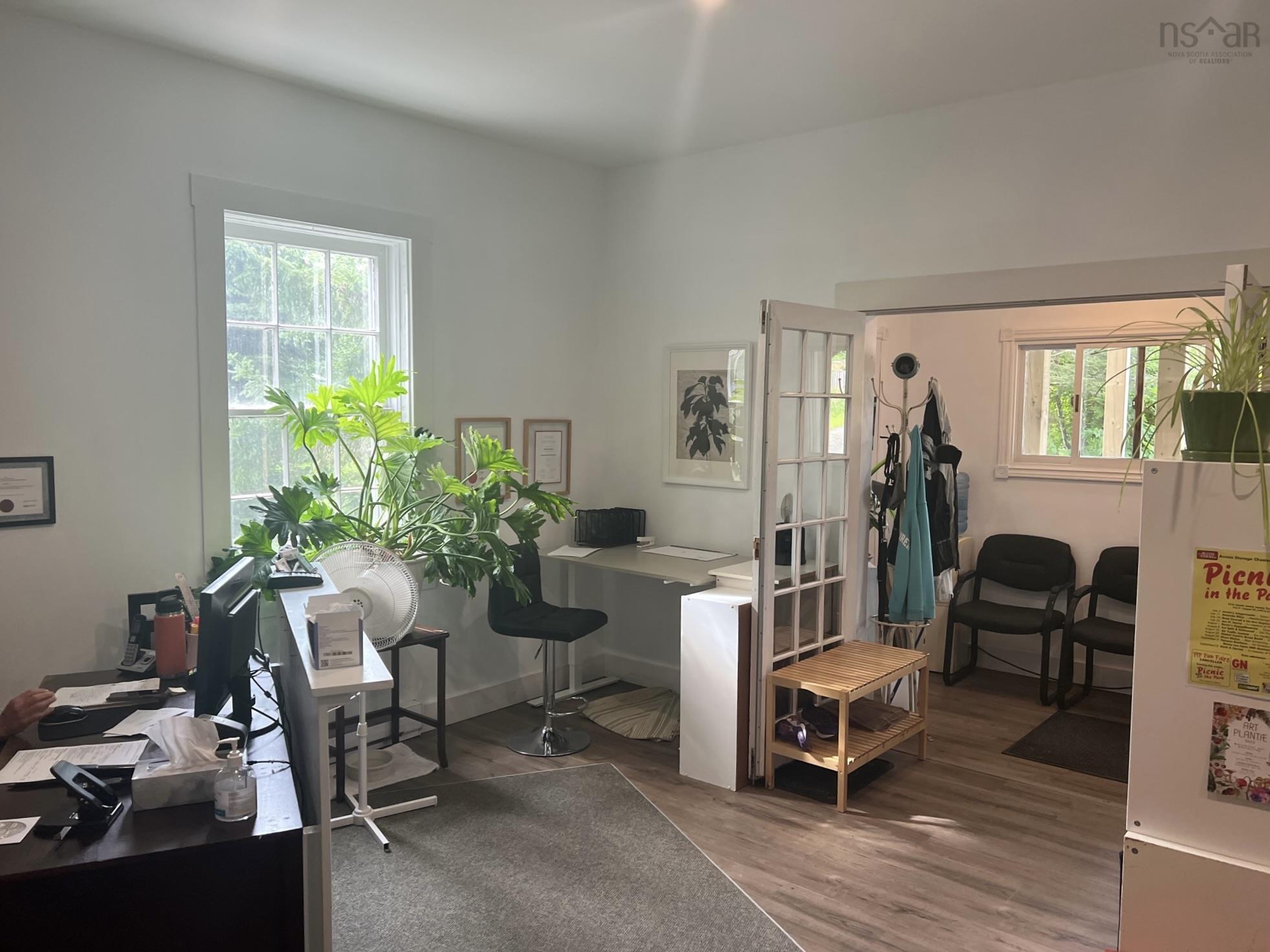 $879,000.00: 350 Main Street, Mahone Bay