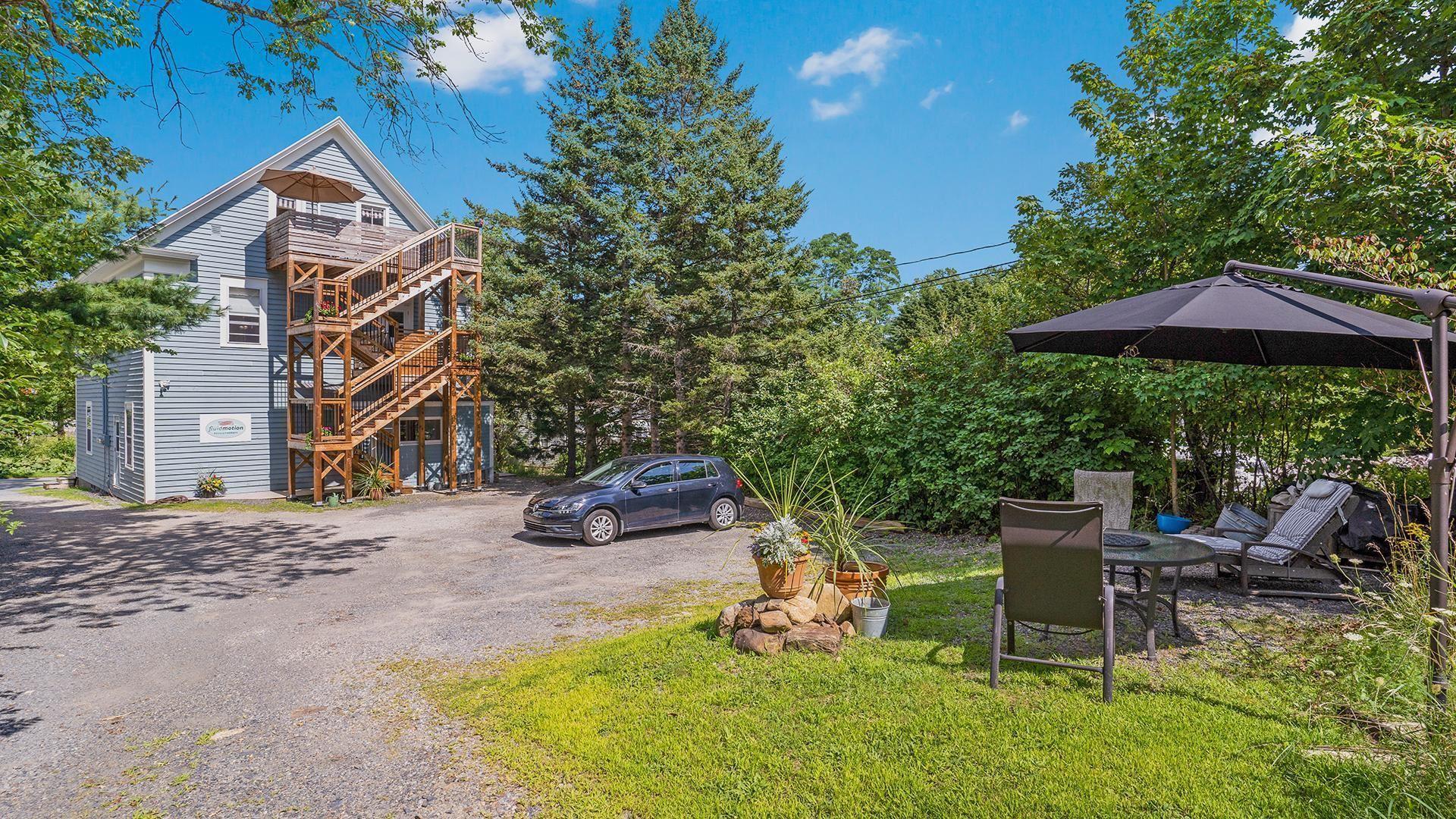 $879,000.00: 350 Main Street, Mahone Bay