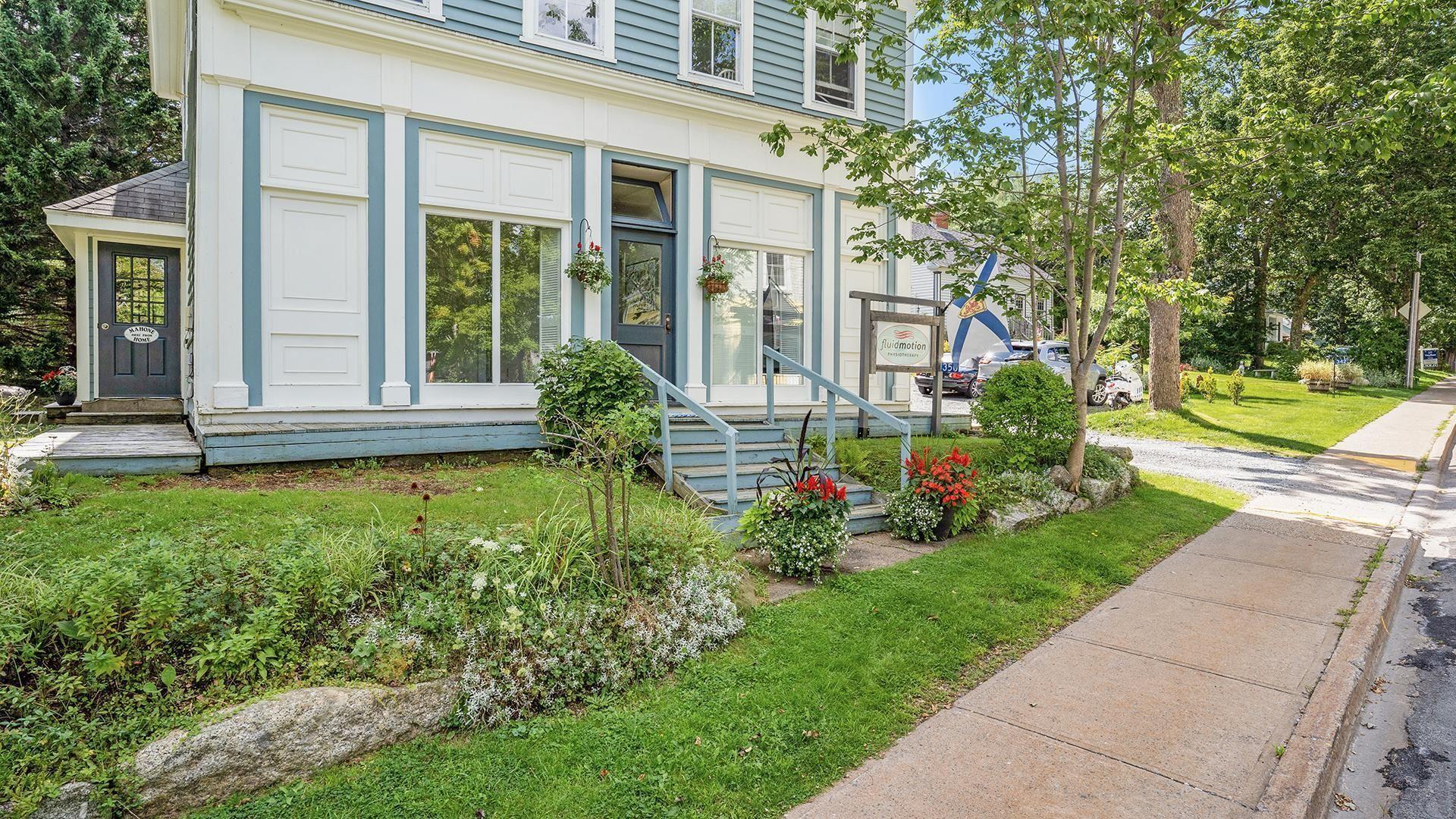 $879,000.00: 350 Main Street, Mahone Bay