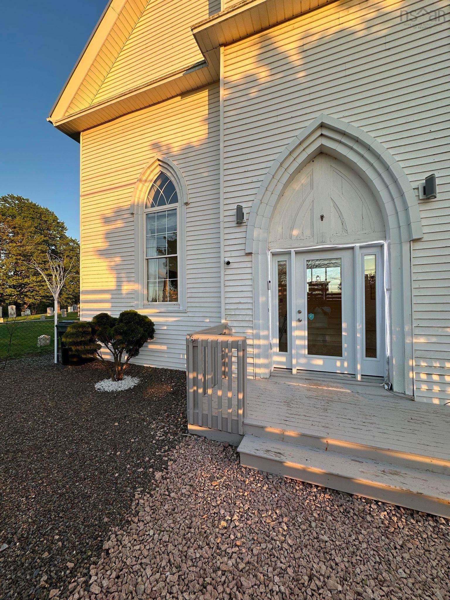 $449,000.00: 8096 Highway 215 Highway, Selma