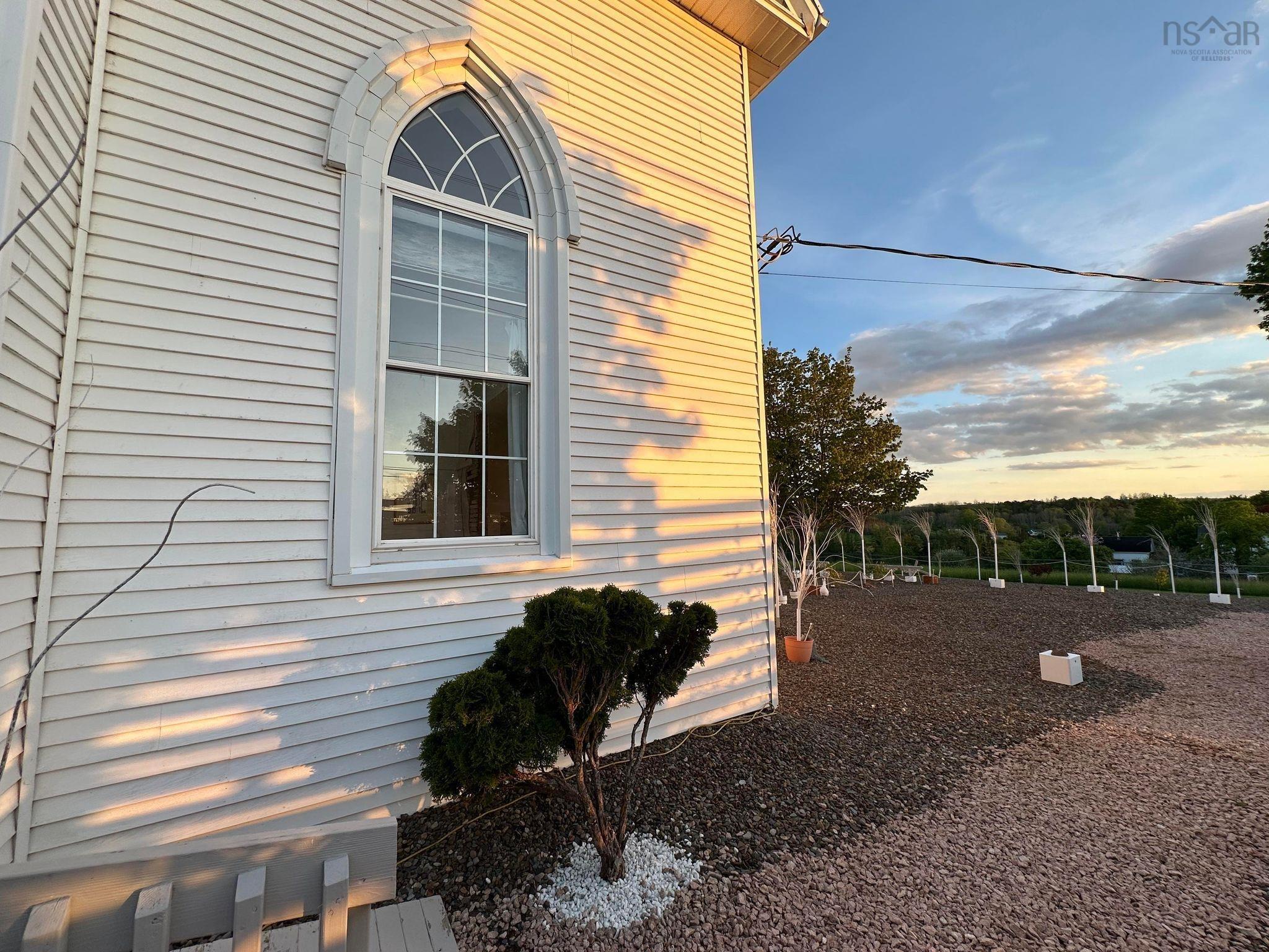 $449,000.00: 8096 Highway 215 Highway, Selma