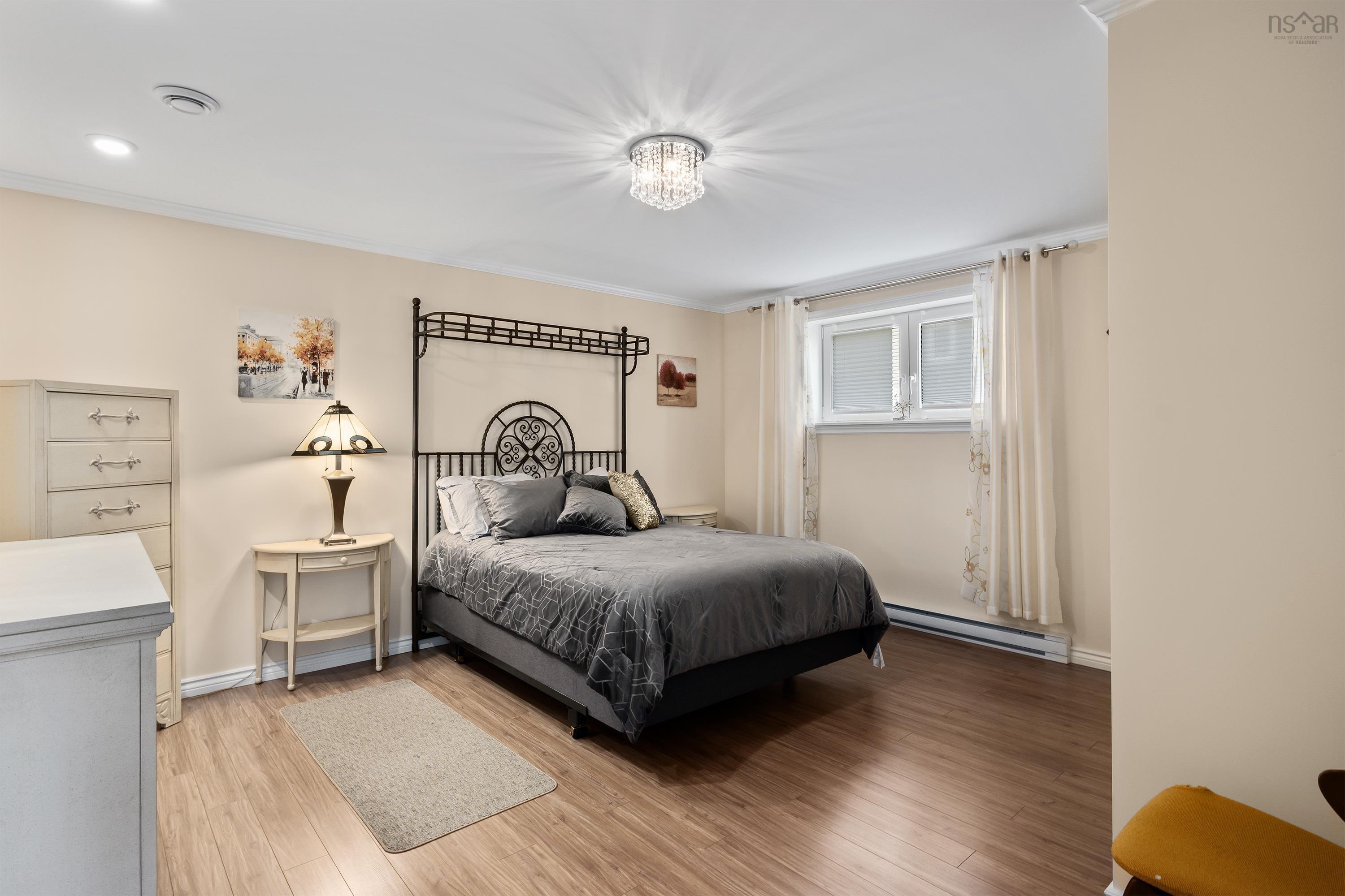 $824,900.00: 1852 Cornwall Road, Middle New Cornwall