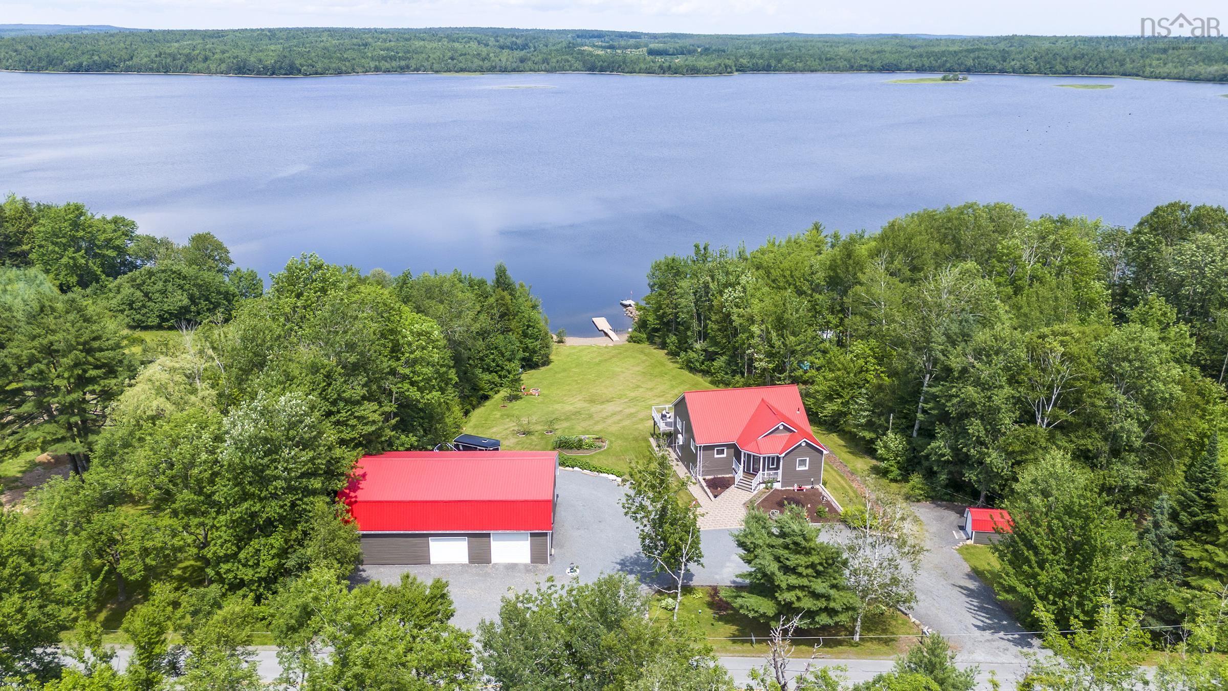 $824,900.00: 1852 Cornwall Road, Middle New Cornwall
