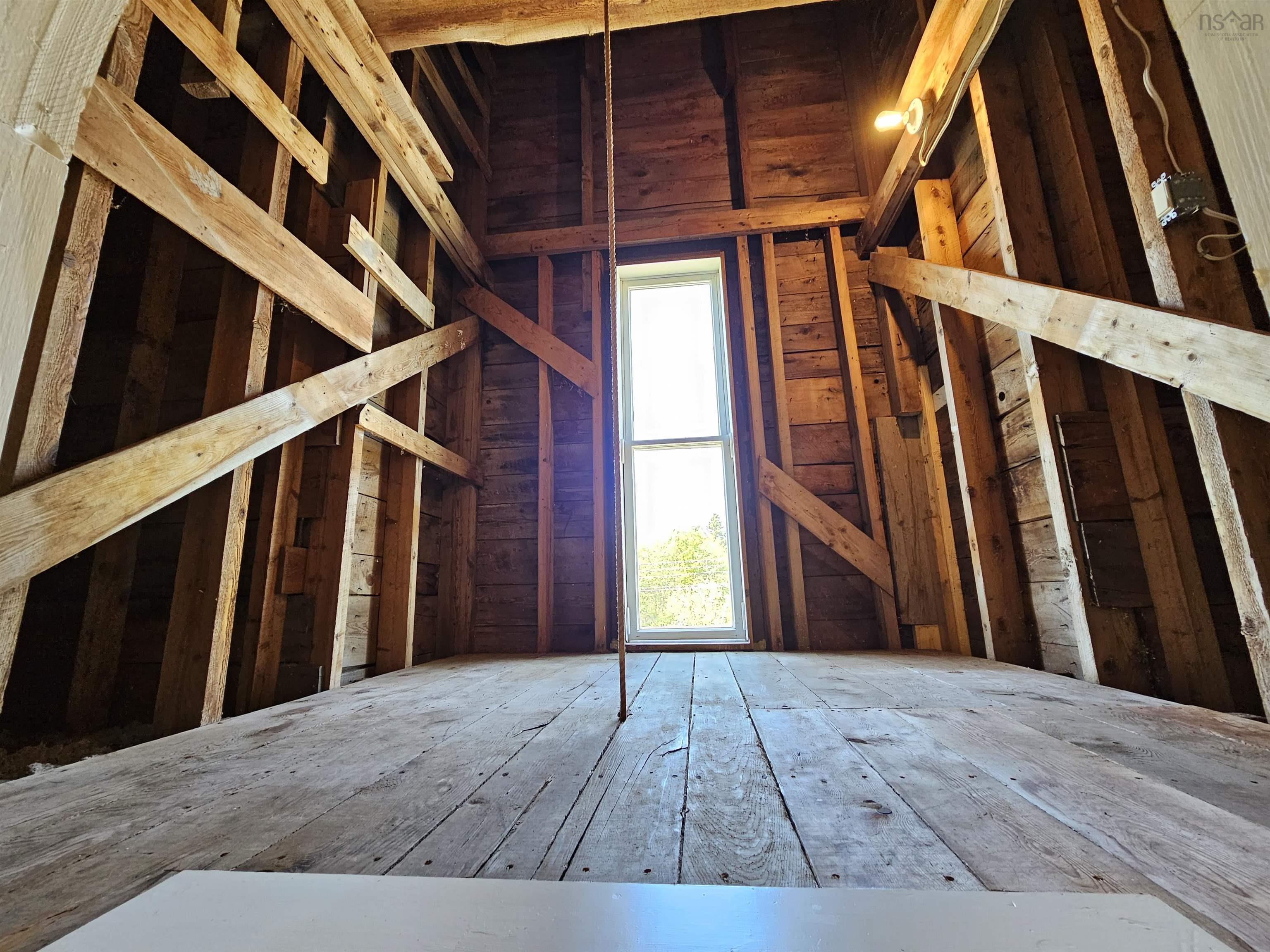 $124,900.00: 6910 Highway 2, Portapique