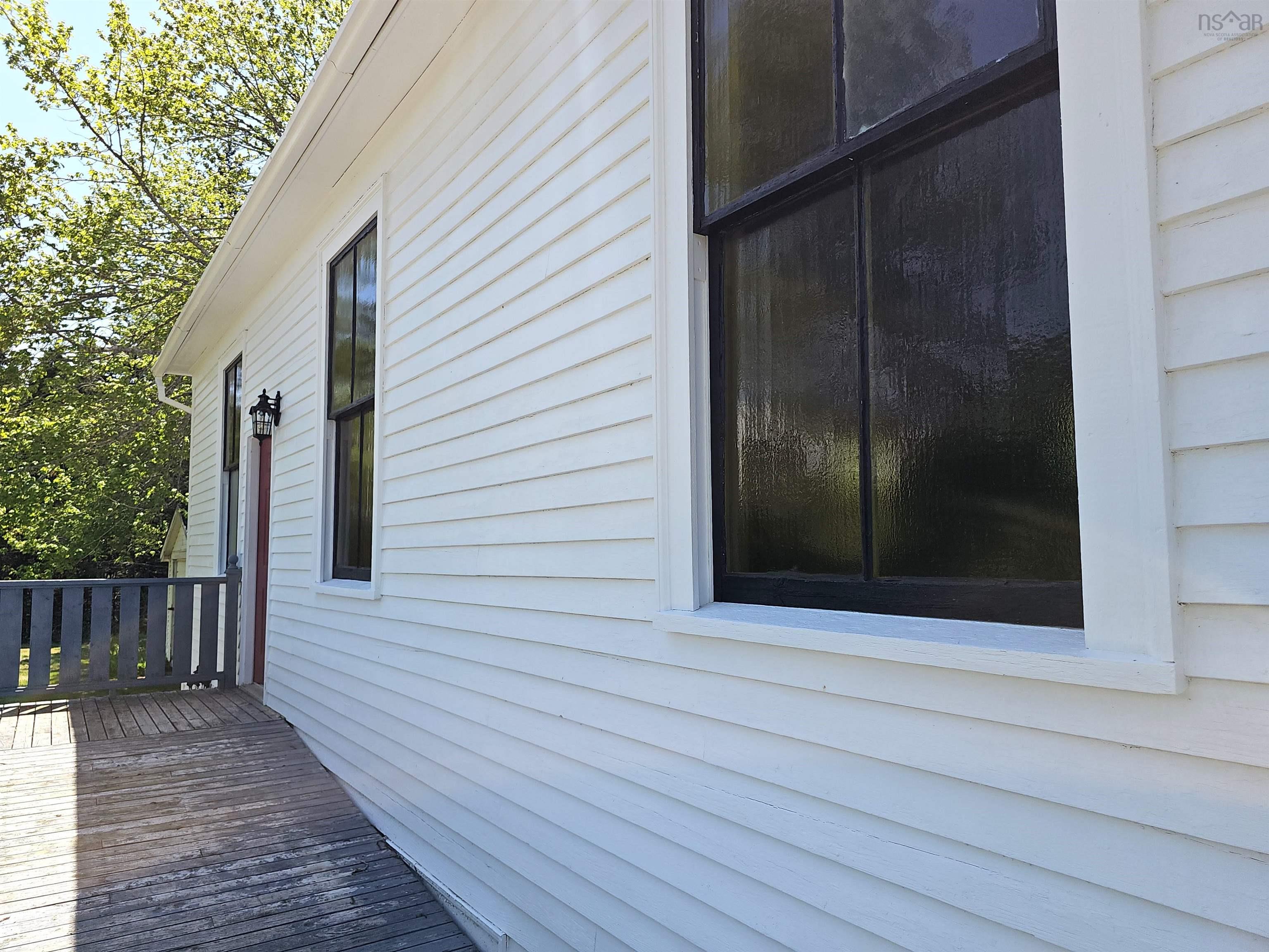 $124,900.00: 6910 Highway 2, Portapique