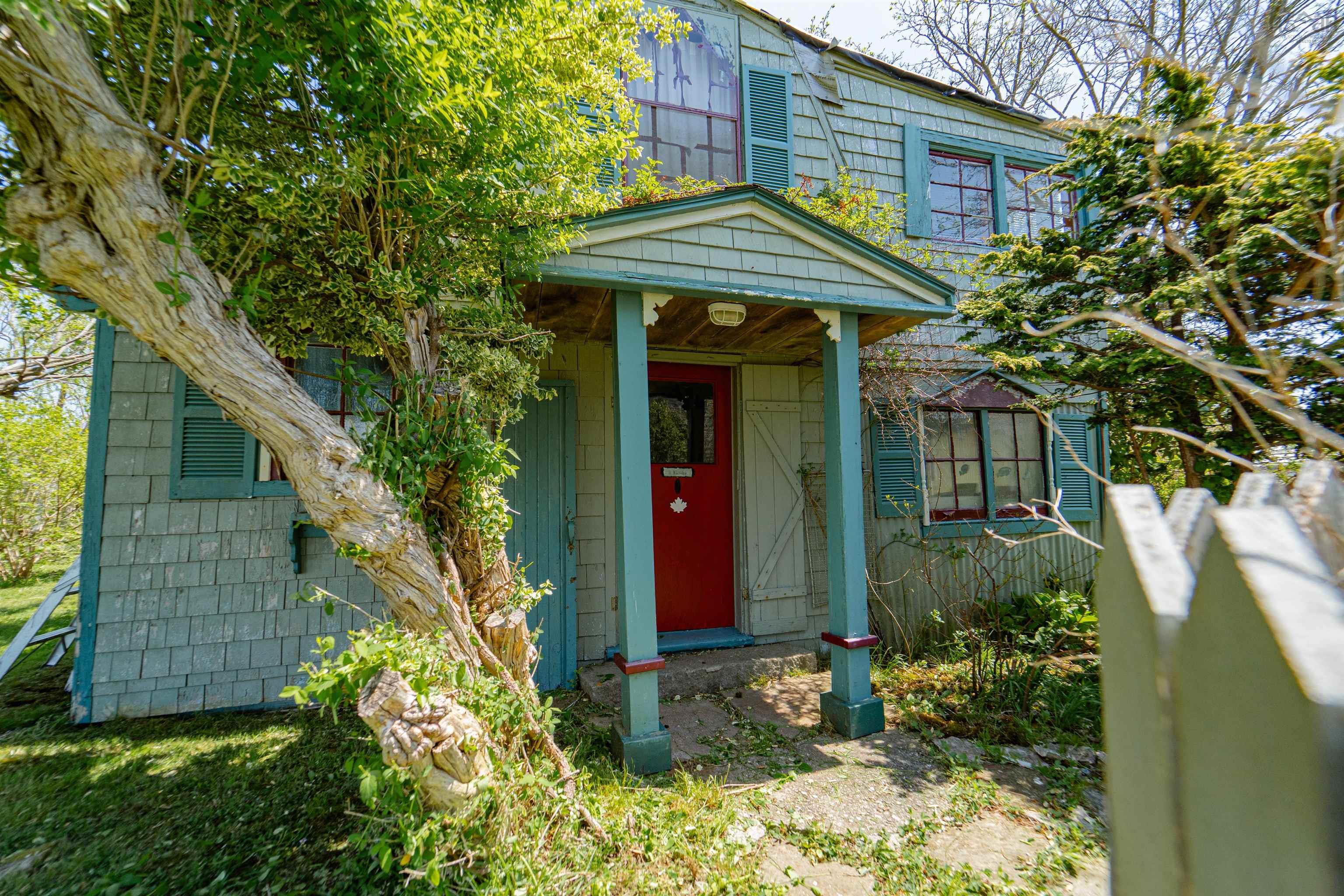 $700,000.00: 1247 Sandy Point Road, Sandy Point