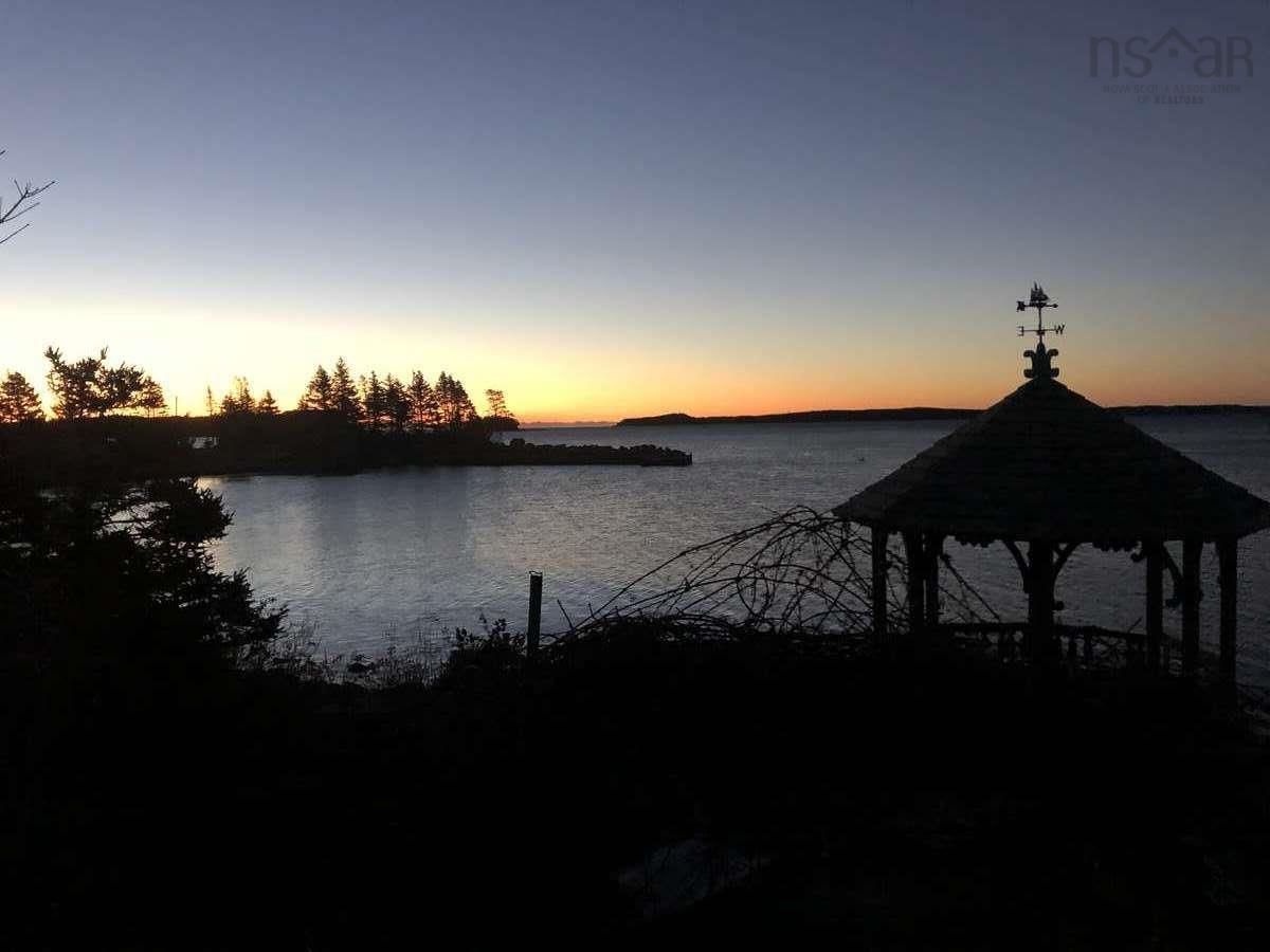 $99,900.00: 16331 Highway 7, Pleasant Harbour