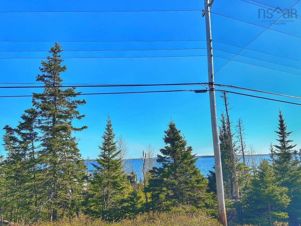 $99,900.00: 16331 Highway 7, Pleasant Harbour