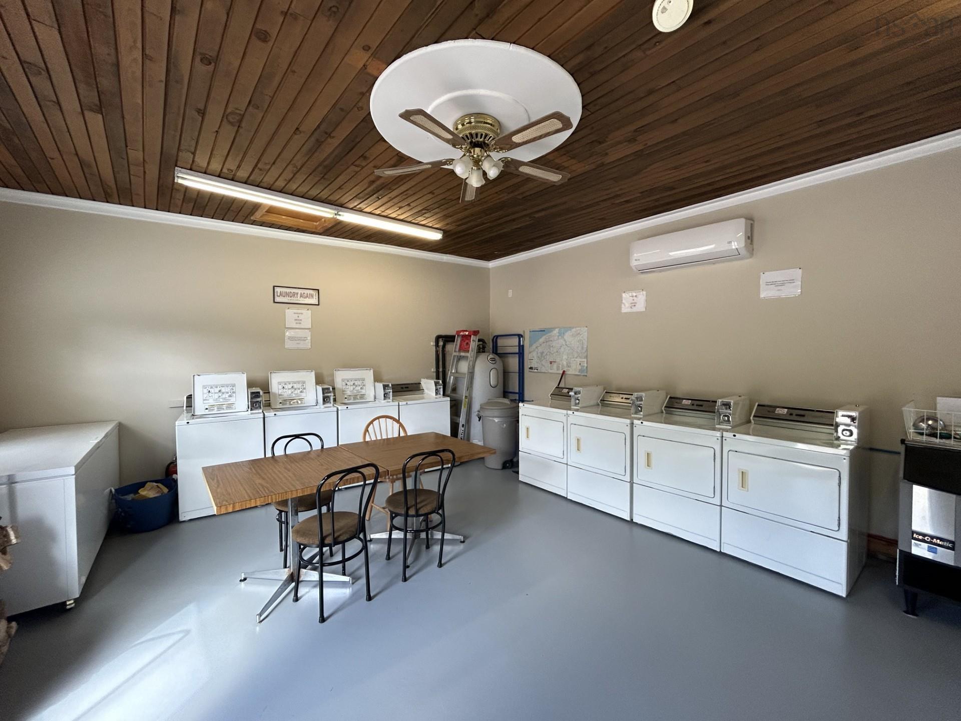 $699,999.00: 1223/1225/1227 East Dalhousie Road, East Dalhousie