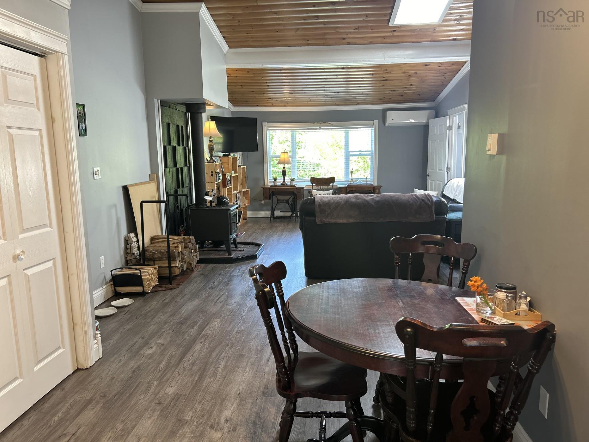 $699,999.00: 1223/1225/1227 East Dalhousie Road, East Dalhousie