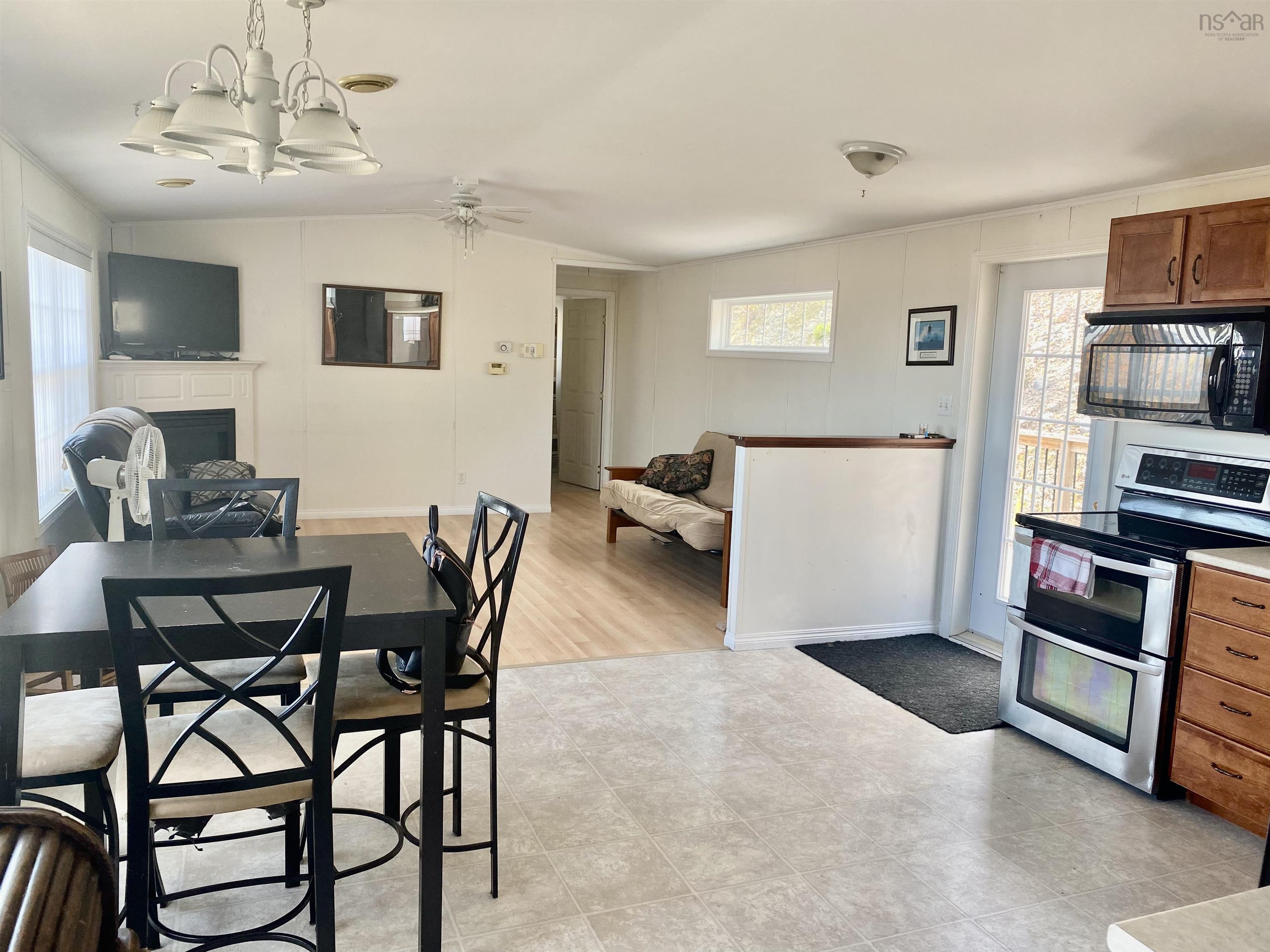 $280,000.00: 4289 Marble Mountain Road, Lime Hill