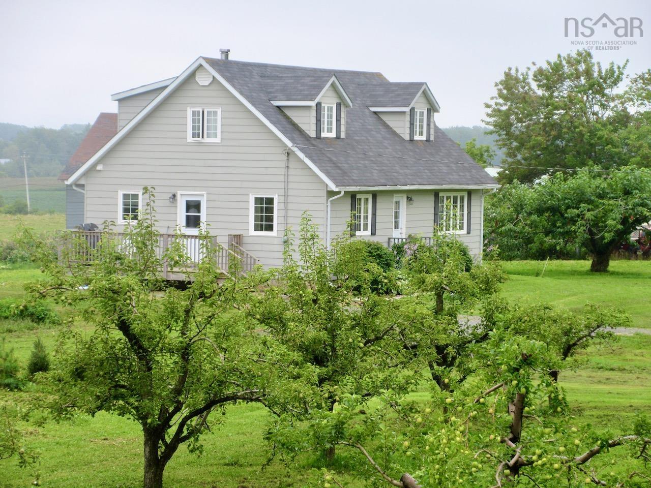 $649,000.00: 5122 Highway 221, Grafton