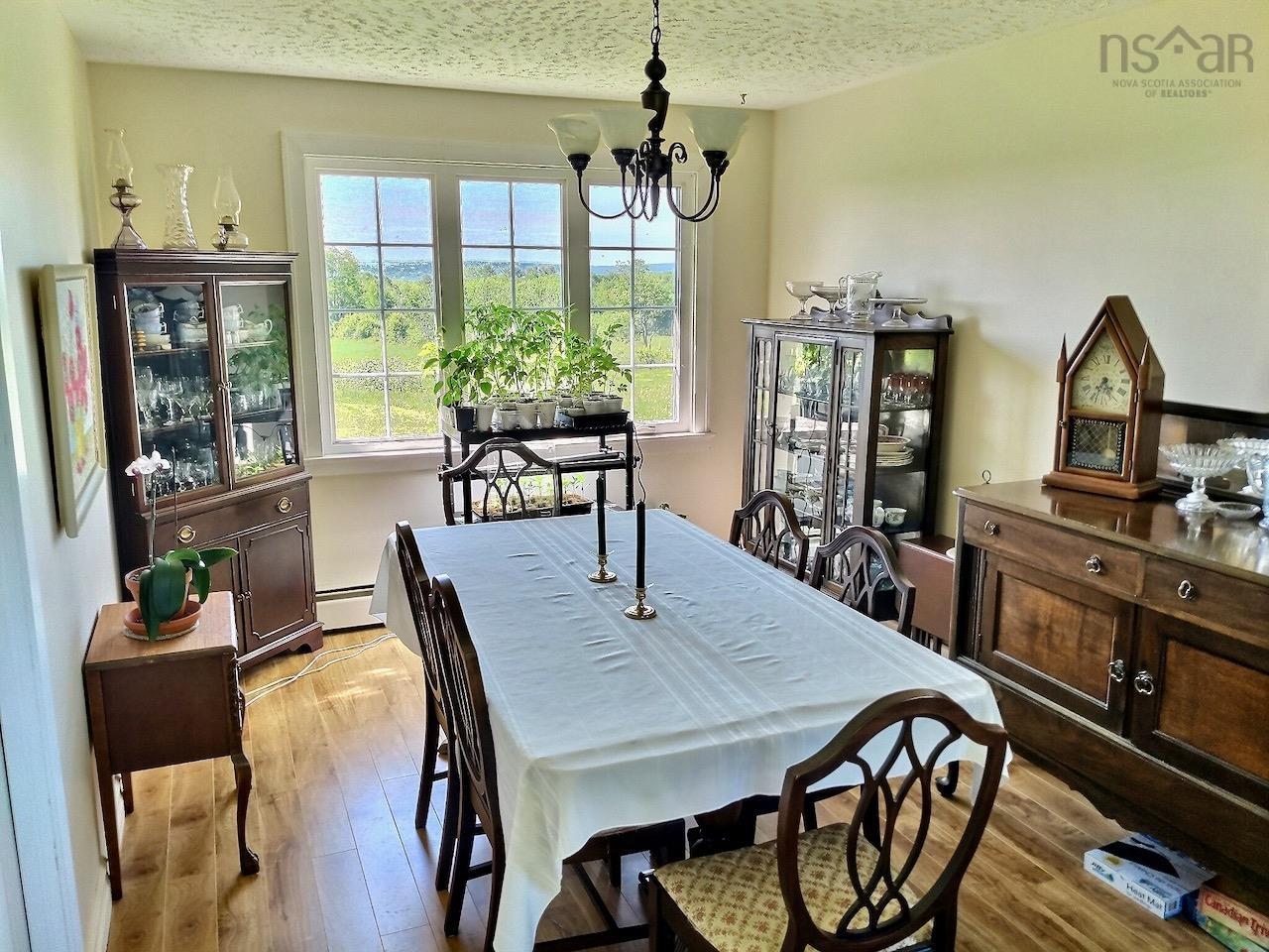 $649,000.00: 5122 Highway 221, Grafton