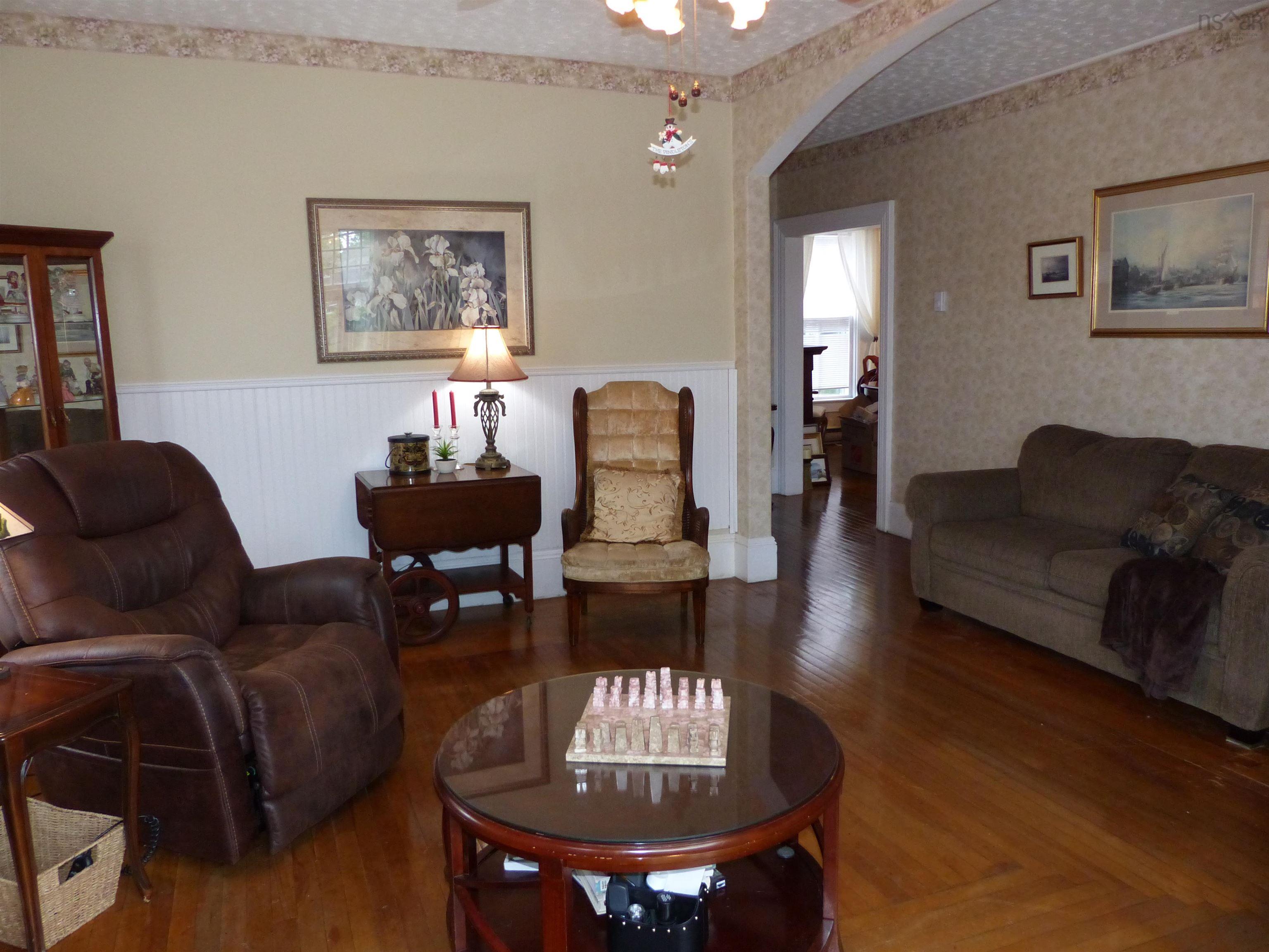 $887,500.00: 147 King Street, Bridgewater