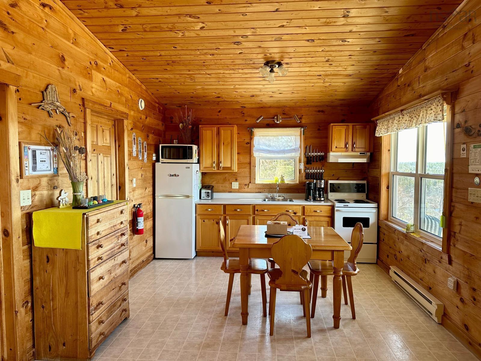 $196,000.00: 34 Eagle Valley Road, Upper Fox Island