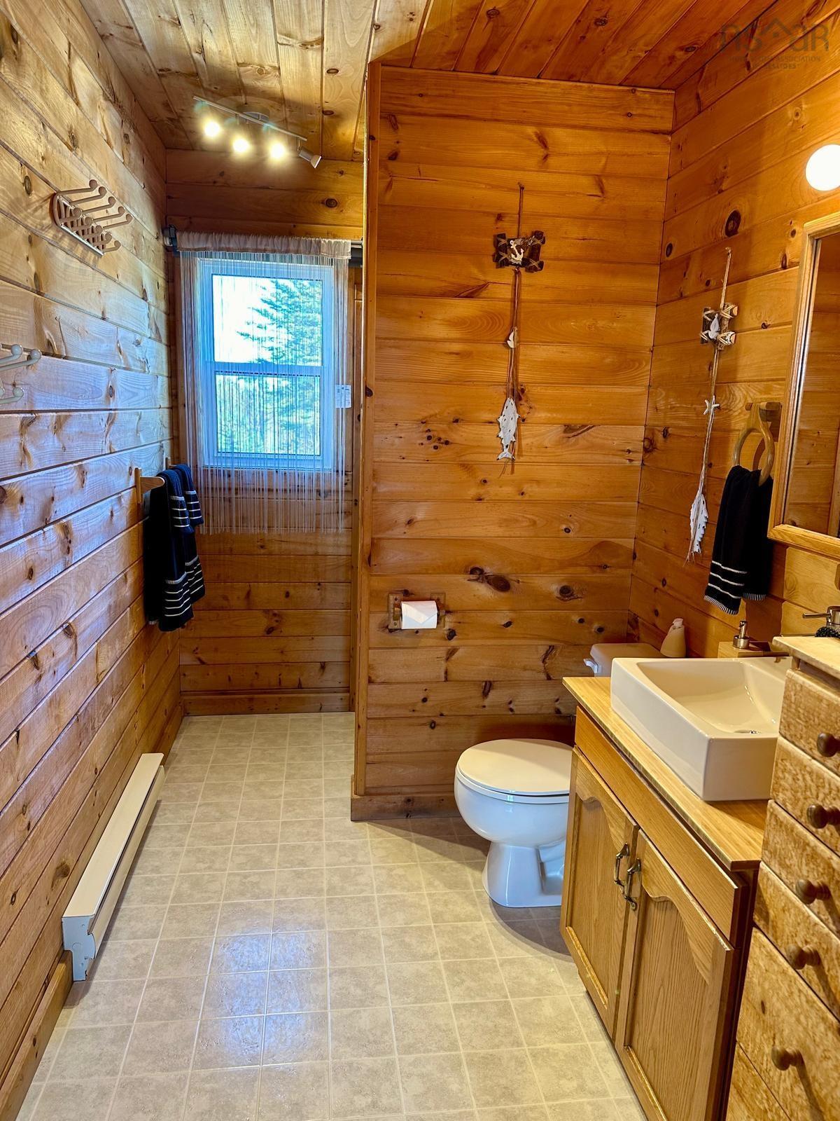 $196,000.00: 34 Eagle Valley Road, Upper Fox Island