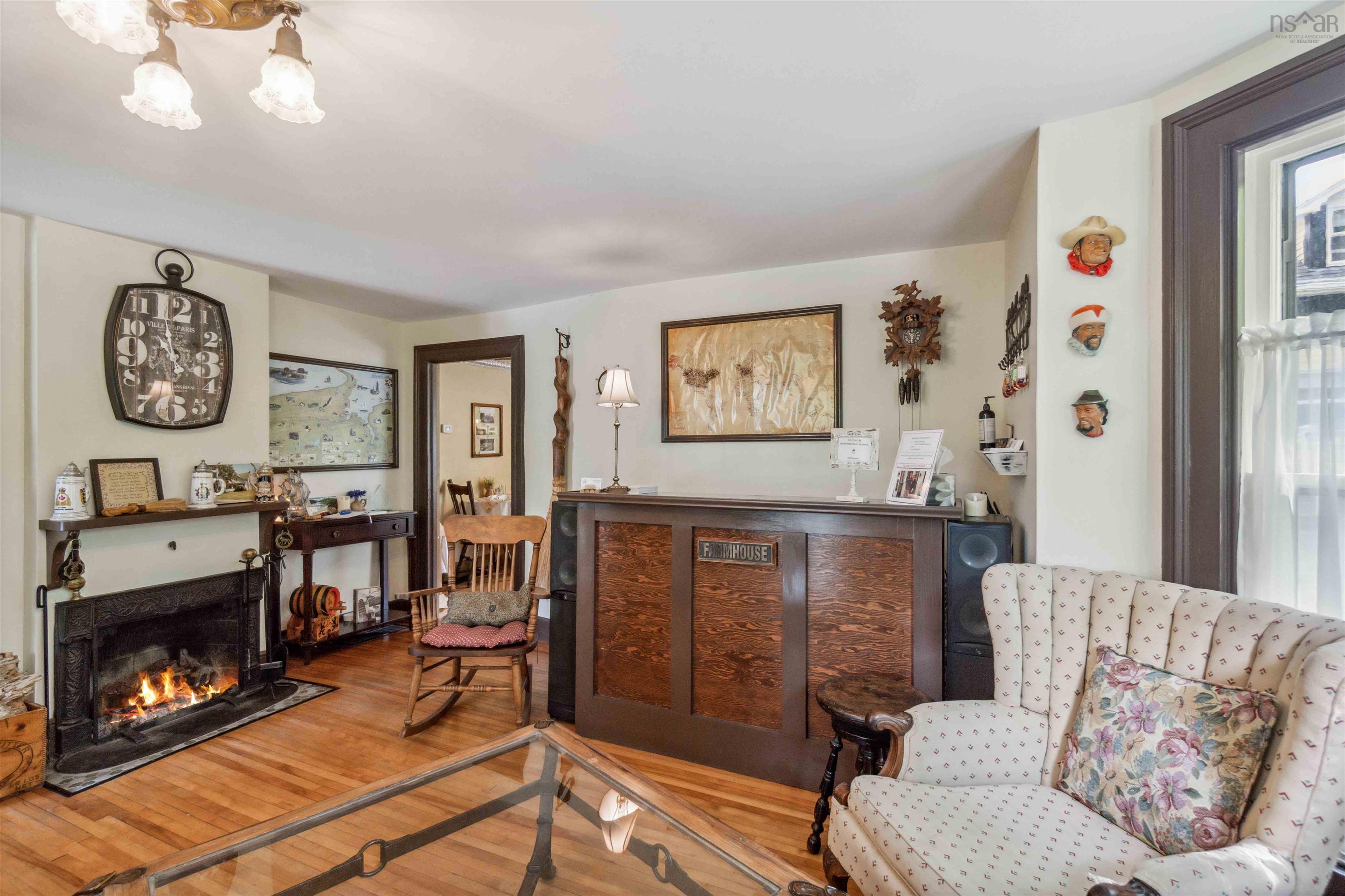 $919,000.00: 9757 Main Street, Canning