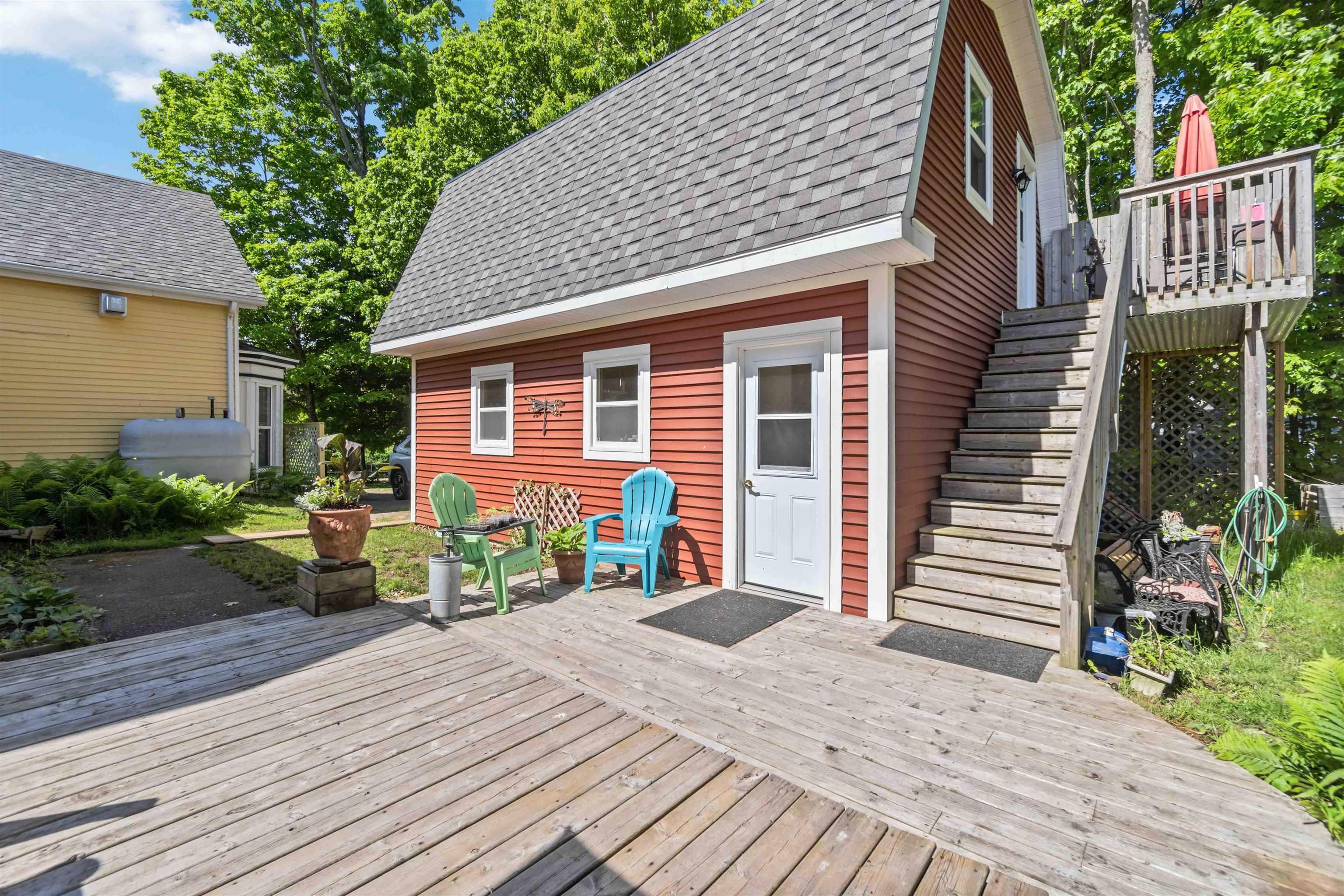 $919,000.00: 9757 Main Street, Canning