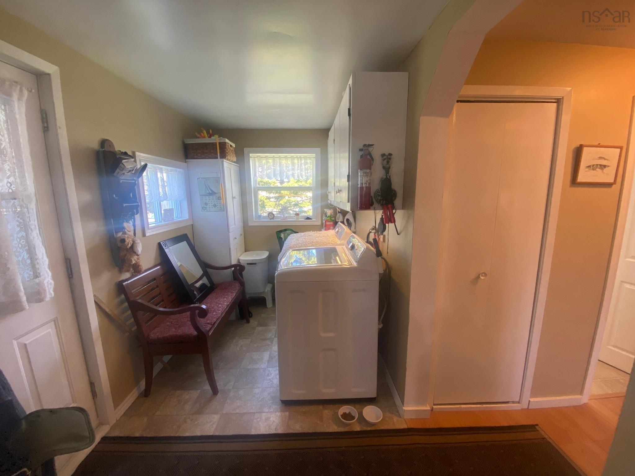 $269,000.00: 10 Lakeview Drive, St. Peter