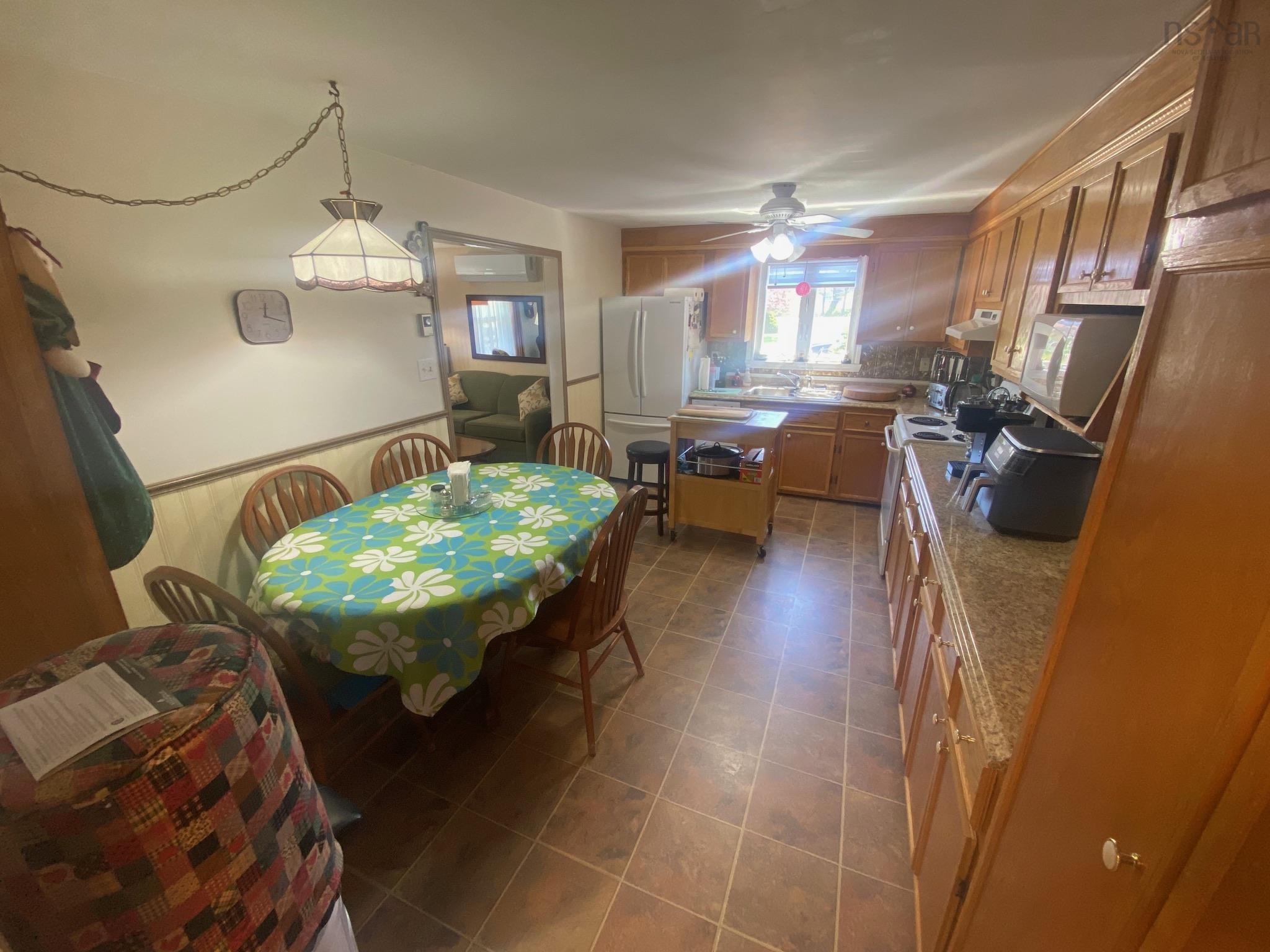 $269,000.00: 10 Lakeview Drive, St. Peter