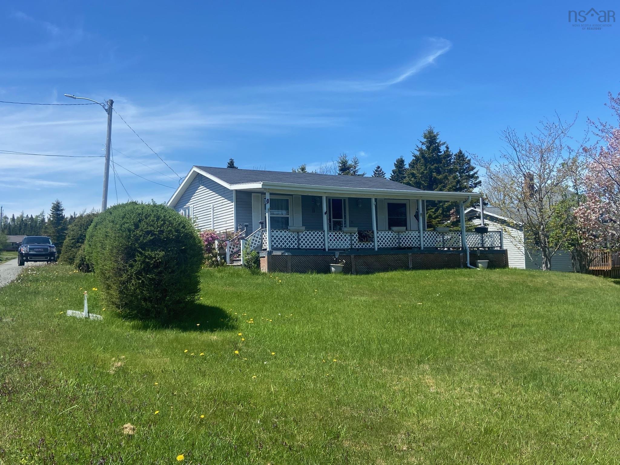 $269,000.00: 10 Lakeview Drive, St. Peter