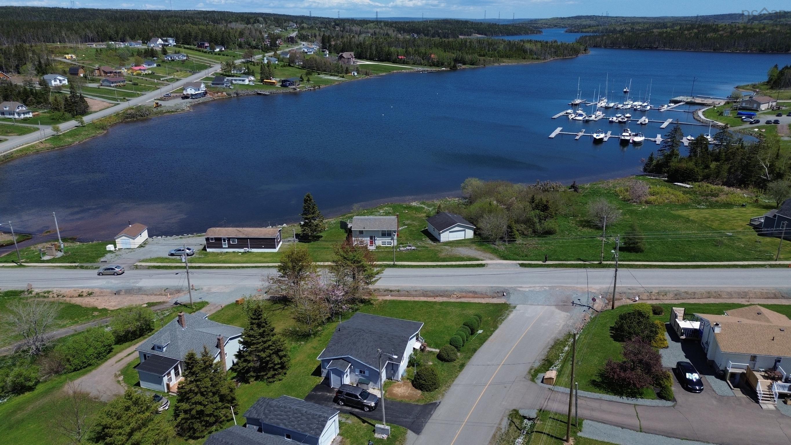 $269,000.00: 10 Lakeview Drive, St. Peter