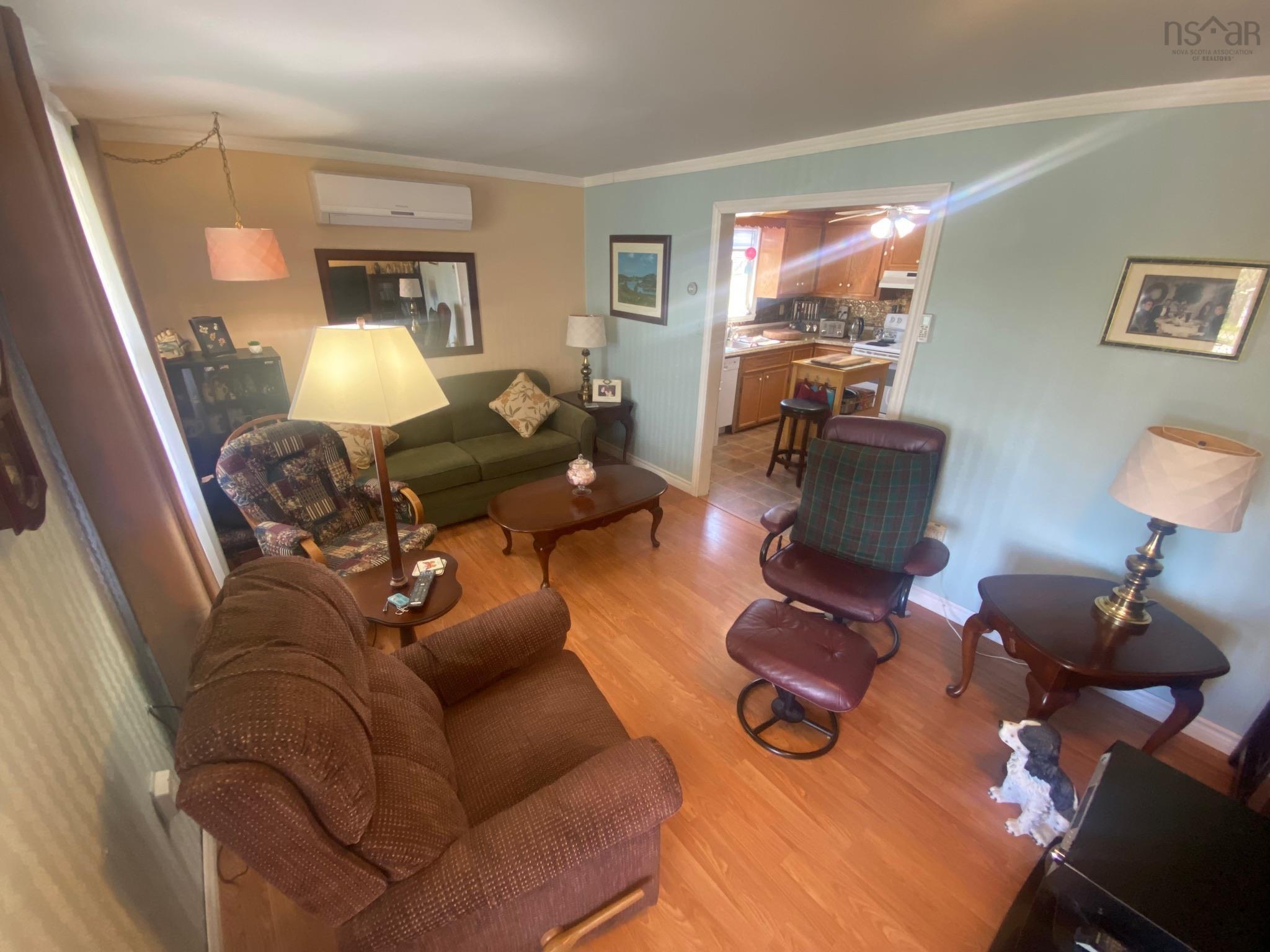 $269,000.00: 10 Lakeview Drive, St. Peter