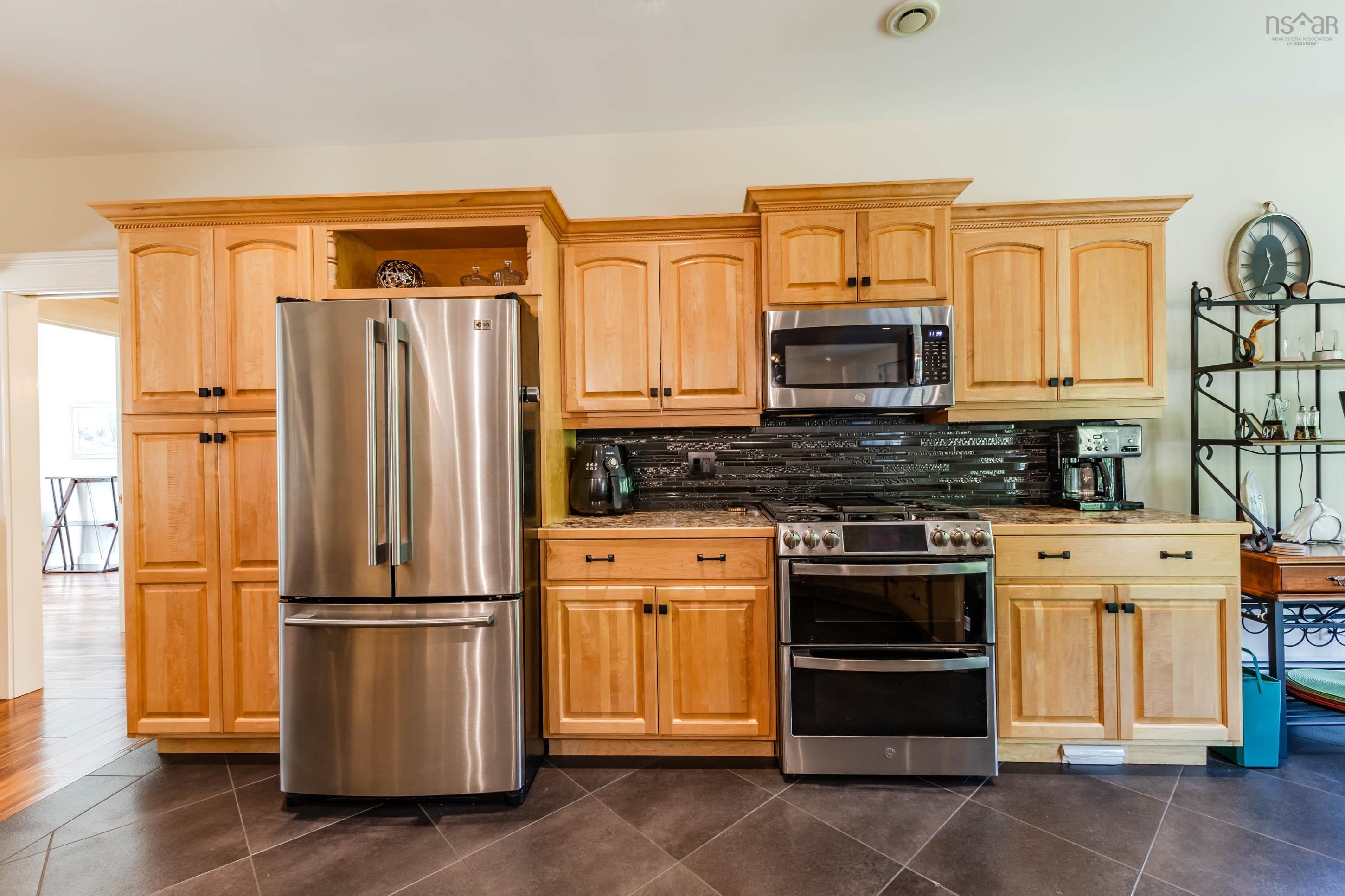 $774,999.00: 50 Somerset Drive, Bible Hill