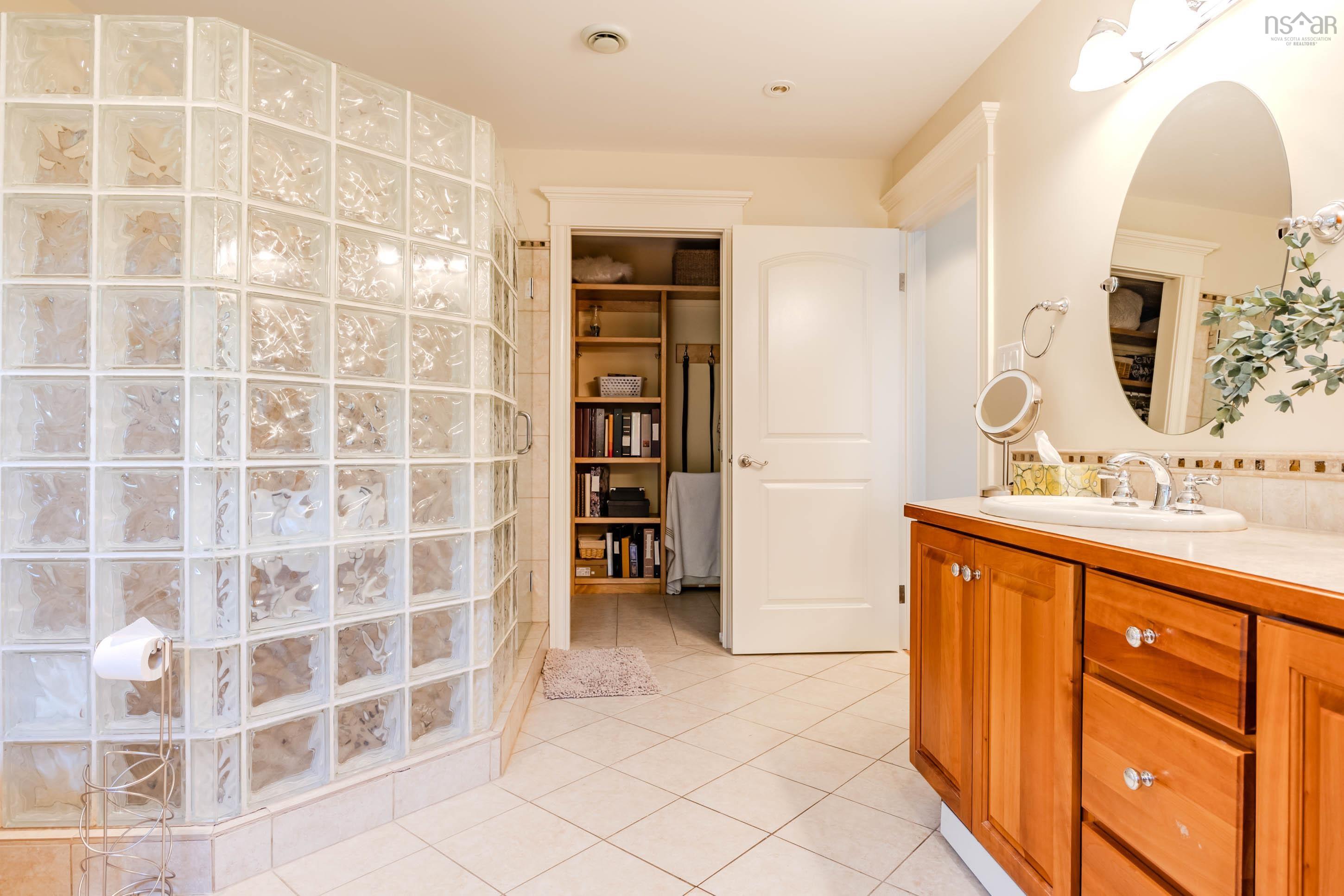 $774,999.00: 50 Somerset Drive, Bible Hill