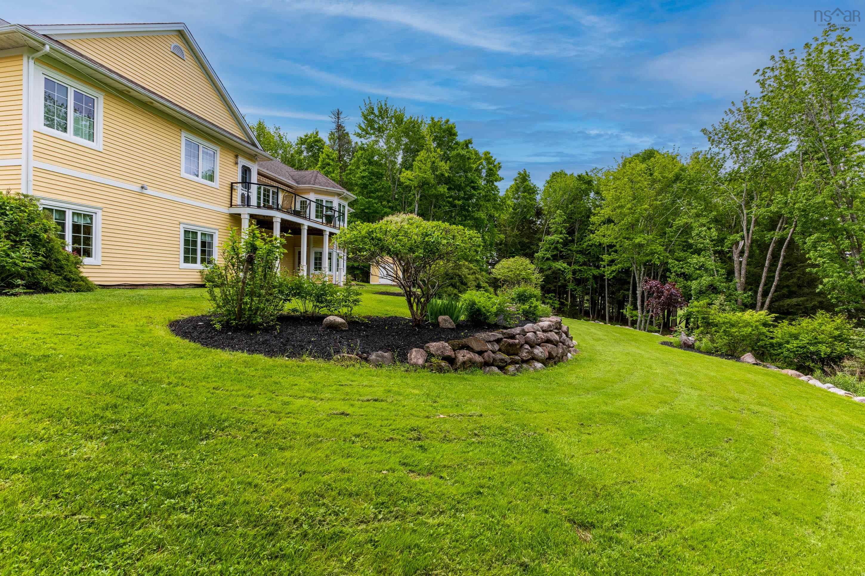 $774,999.00: 50 Somerset Drive, Bible Hill
