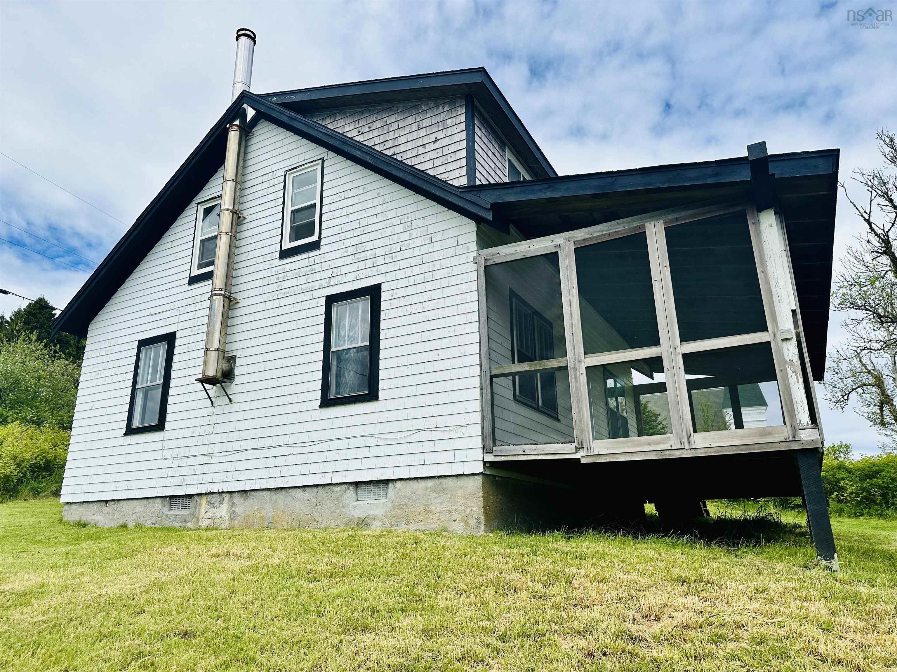 $259,000.00: 2450 West Sable Road, Little Harbour