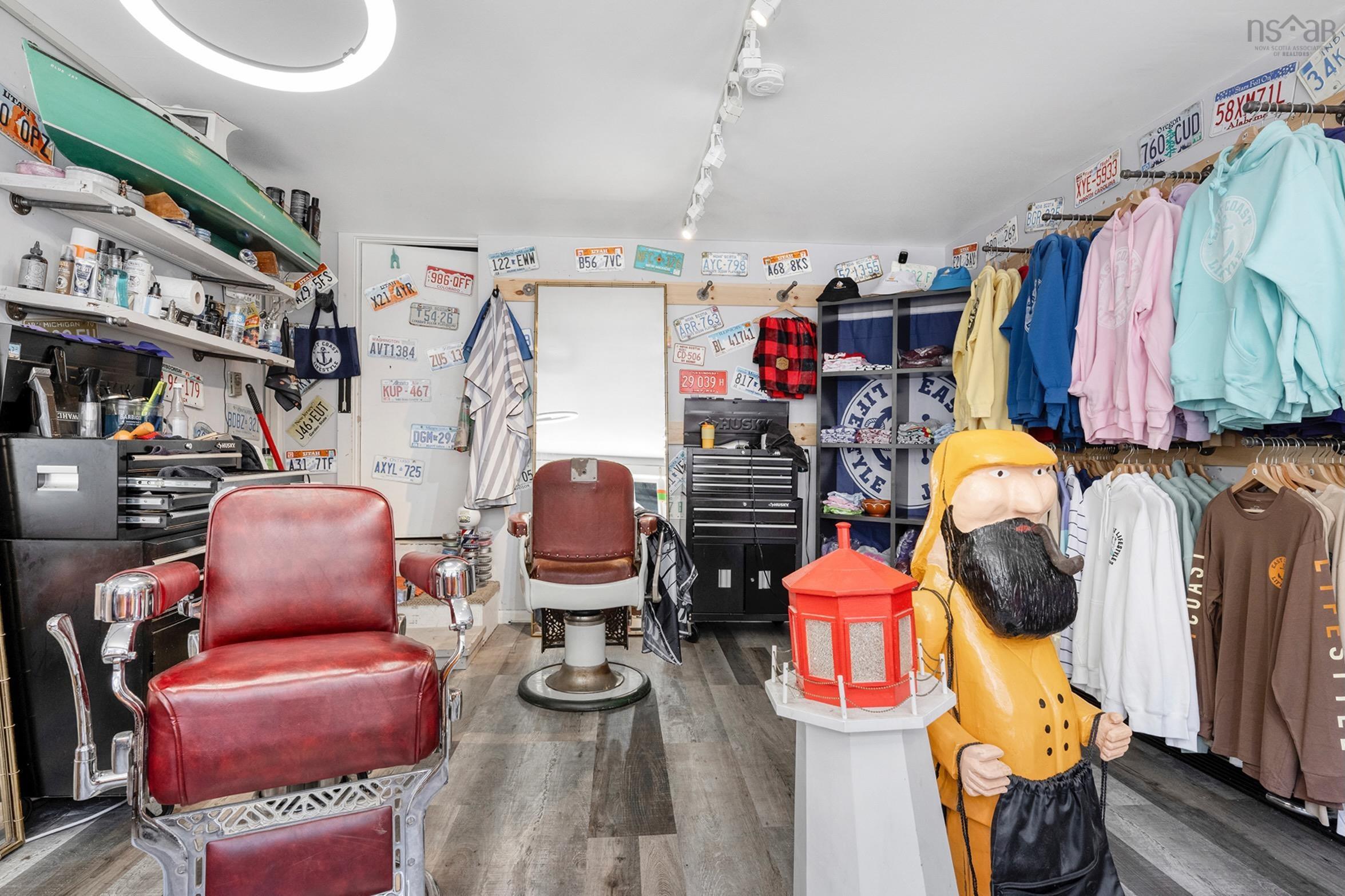 $749,000.00: 145 Lincoln Street, Lunenburg