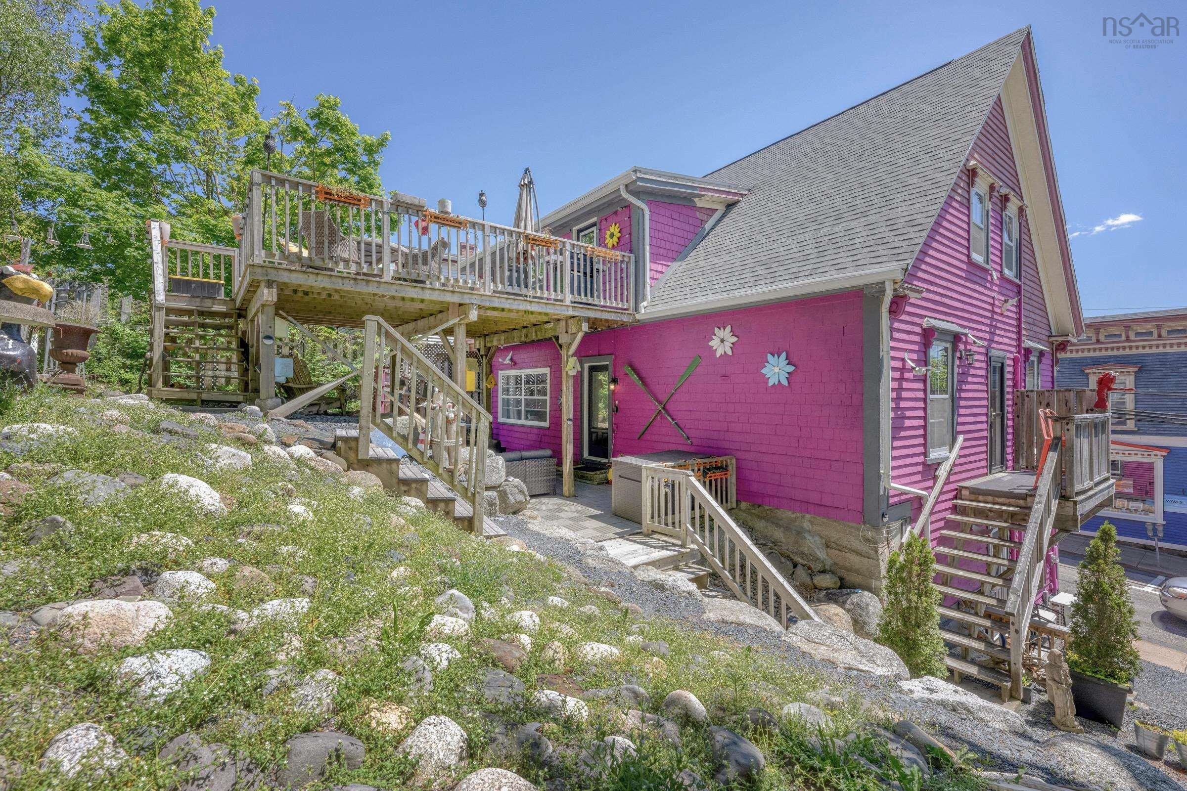 145 Lincoln Street, Lunenburg, NS (MLS 202413227)