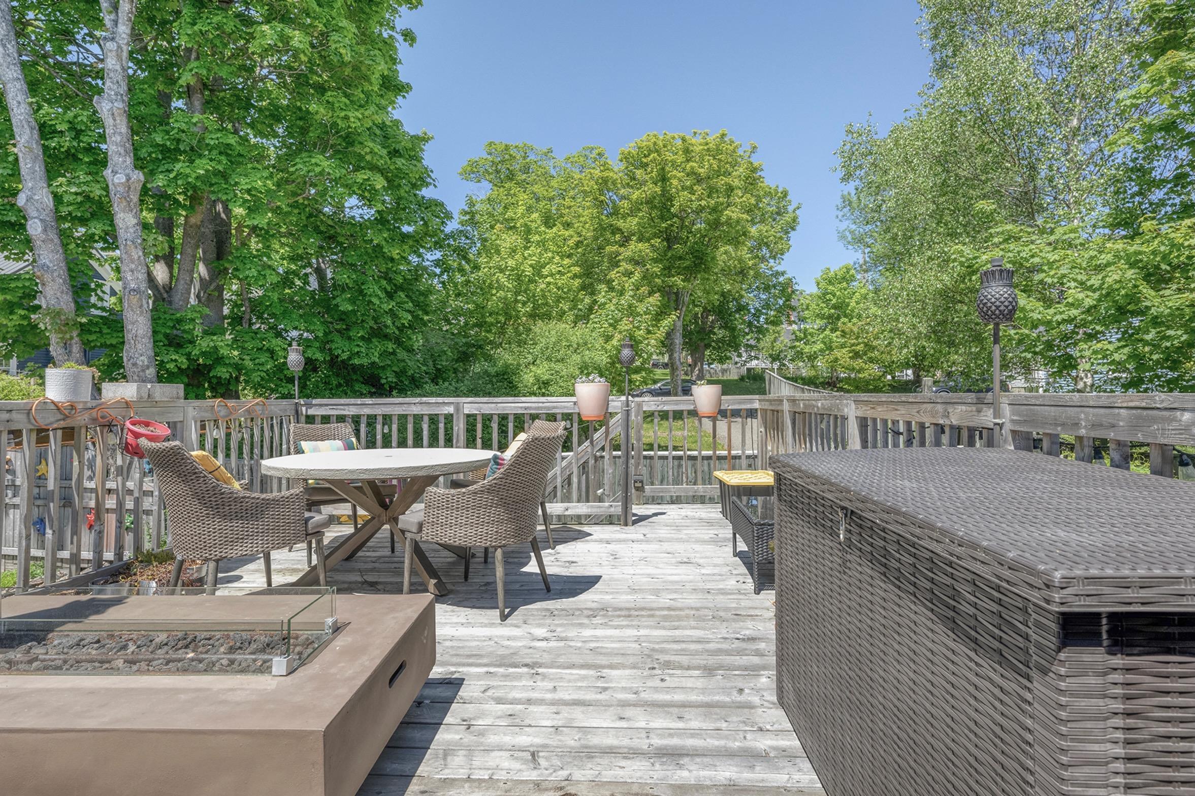 $839,000.00: 145 Lincoln Street, Lunenburg