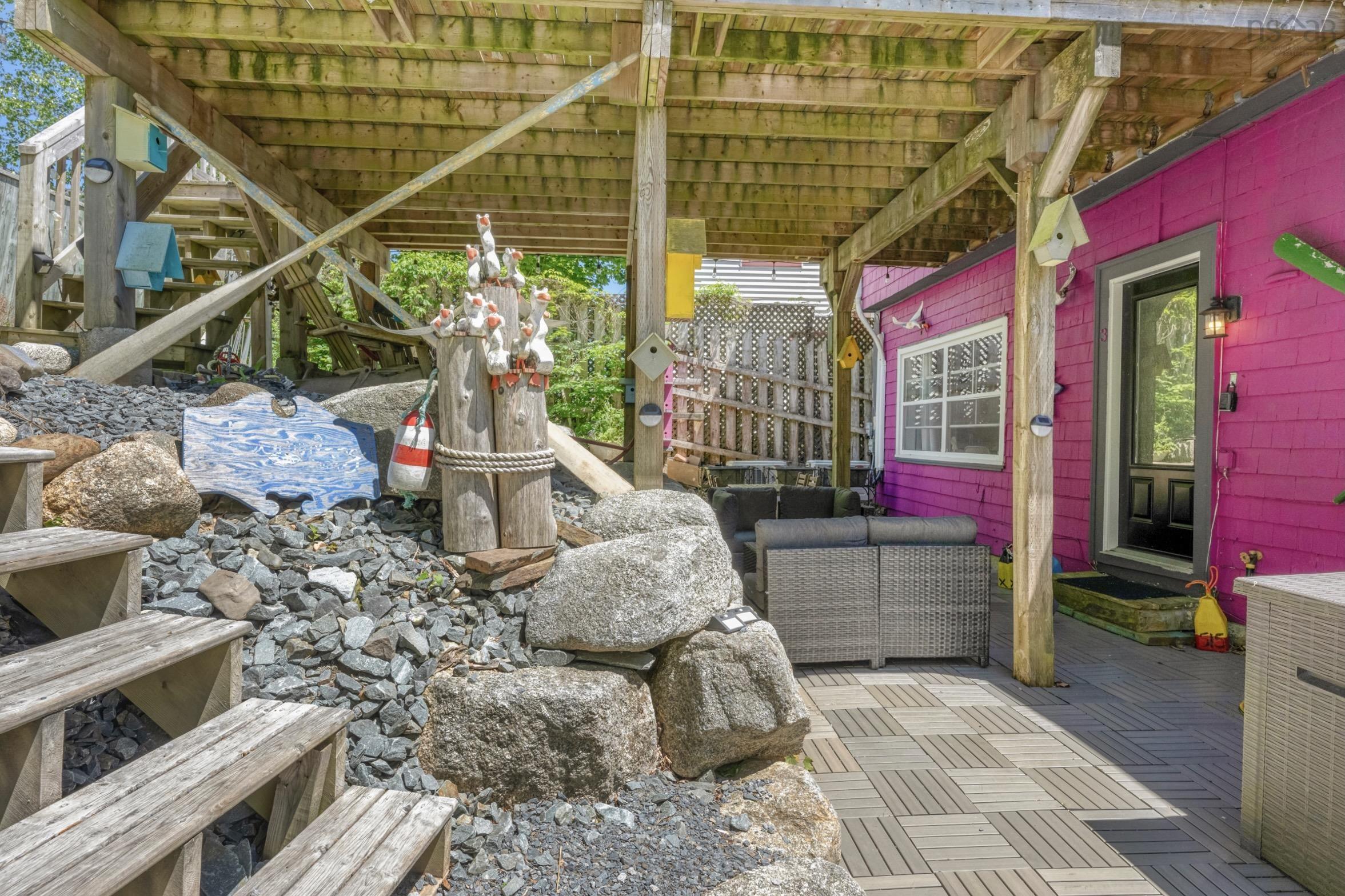 $839,000.00: 145 Lincoln Street, Lunenburg