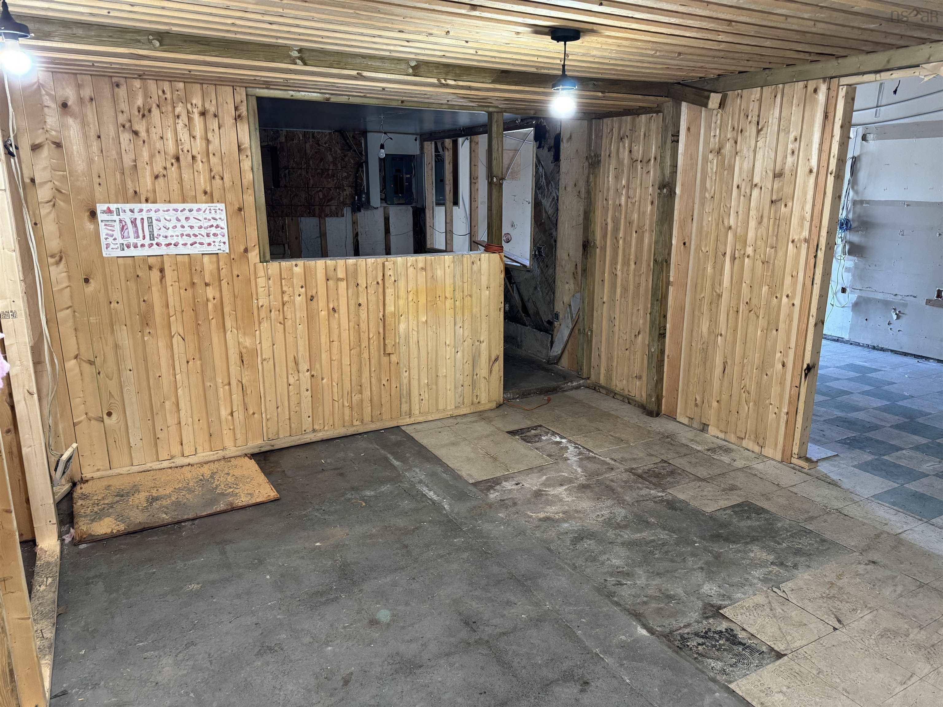 $93,000.00: 10108 Highway 1, Marshalltown