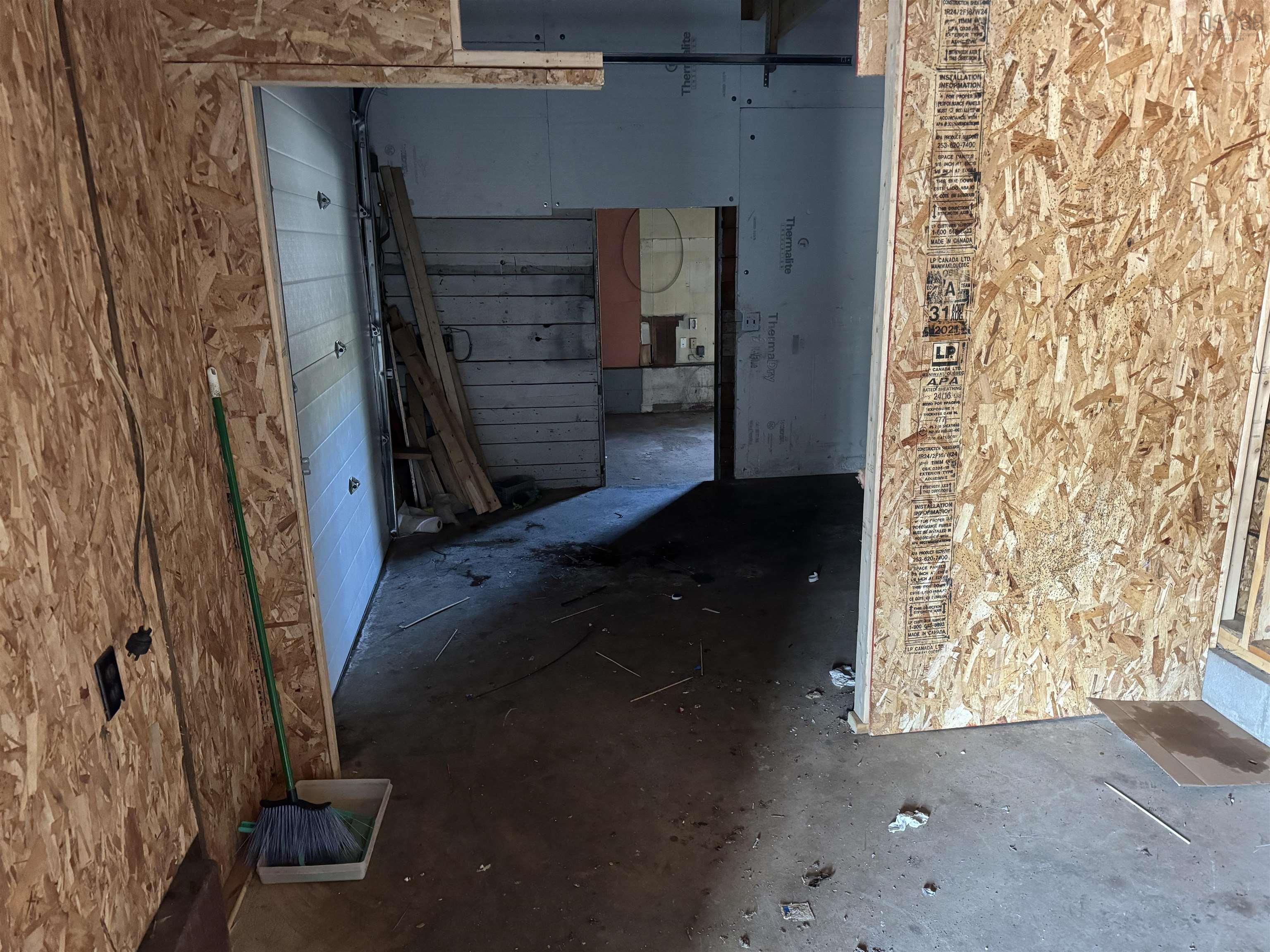 $93,000.00: 10108 Highway 1, Marshalltown