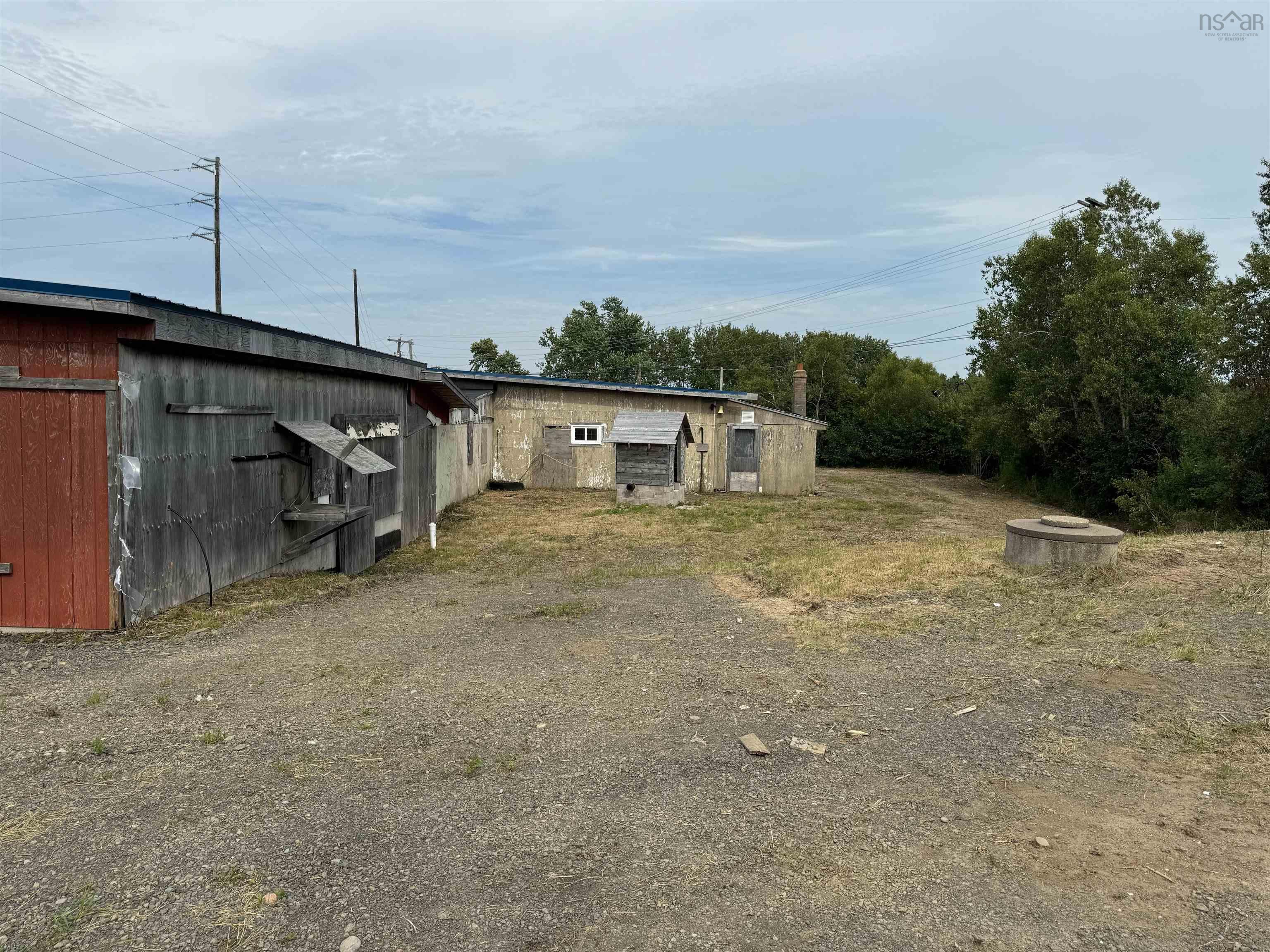 $93,000.00: 10108 Highway 1, Marshalltown