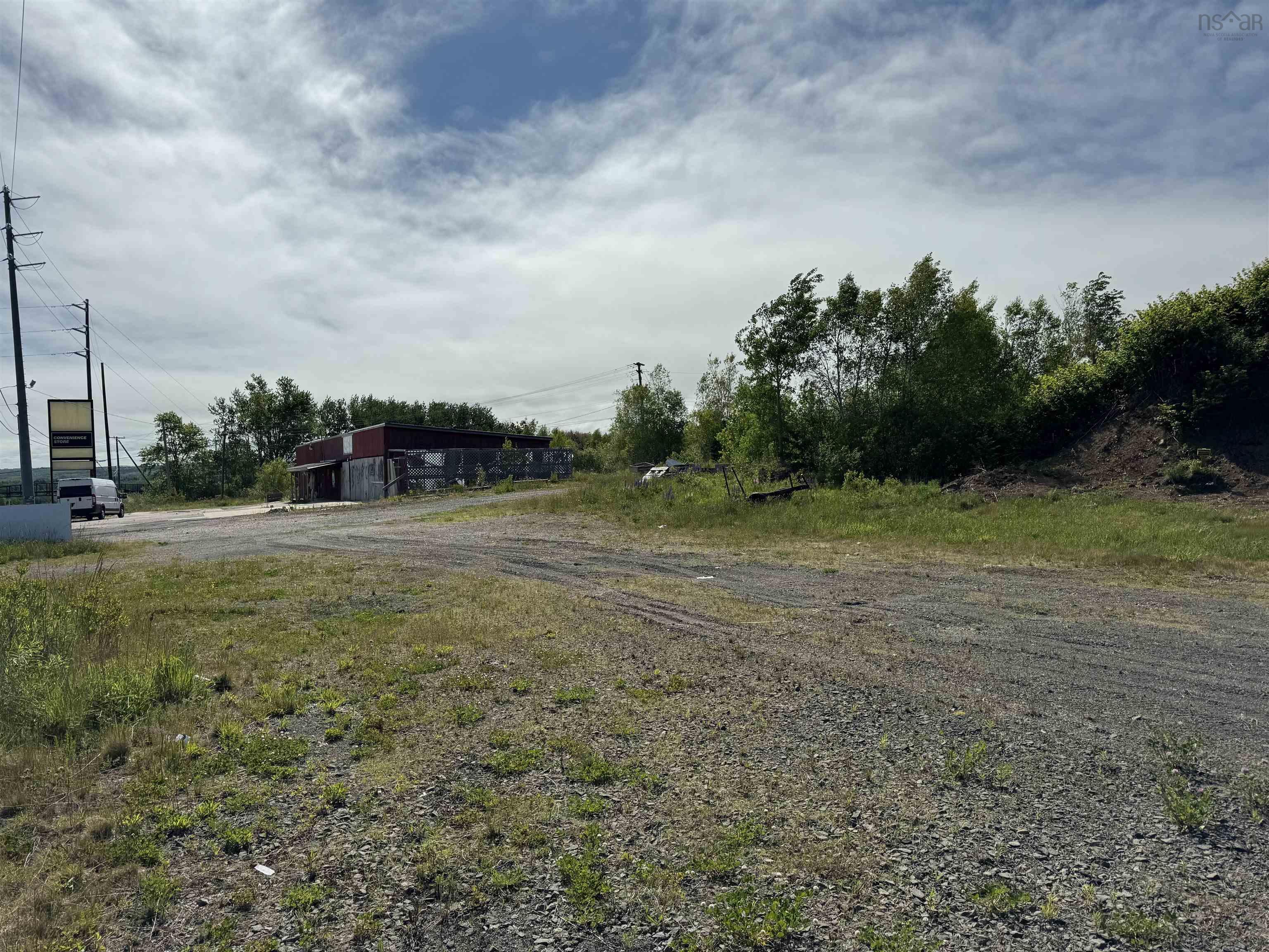 $93,000.00: 10108 Highway 1, Marshalltown