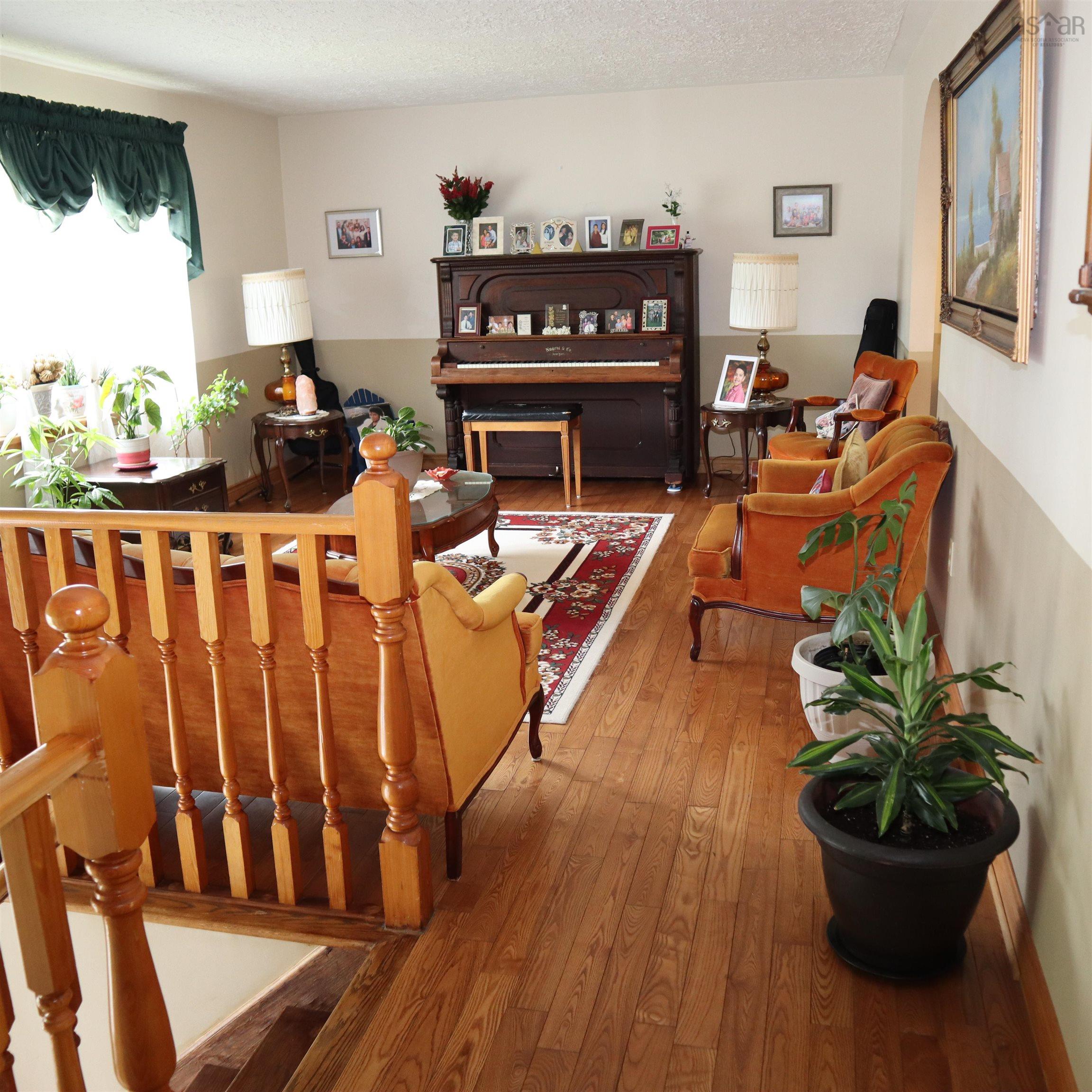 $525,000.00: 723 Waverley Road, Dartmouth