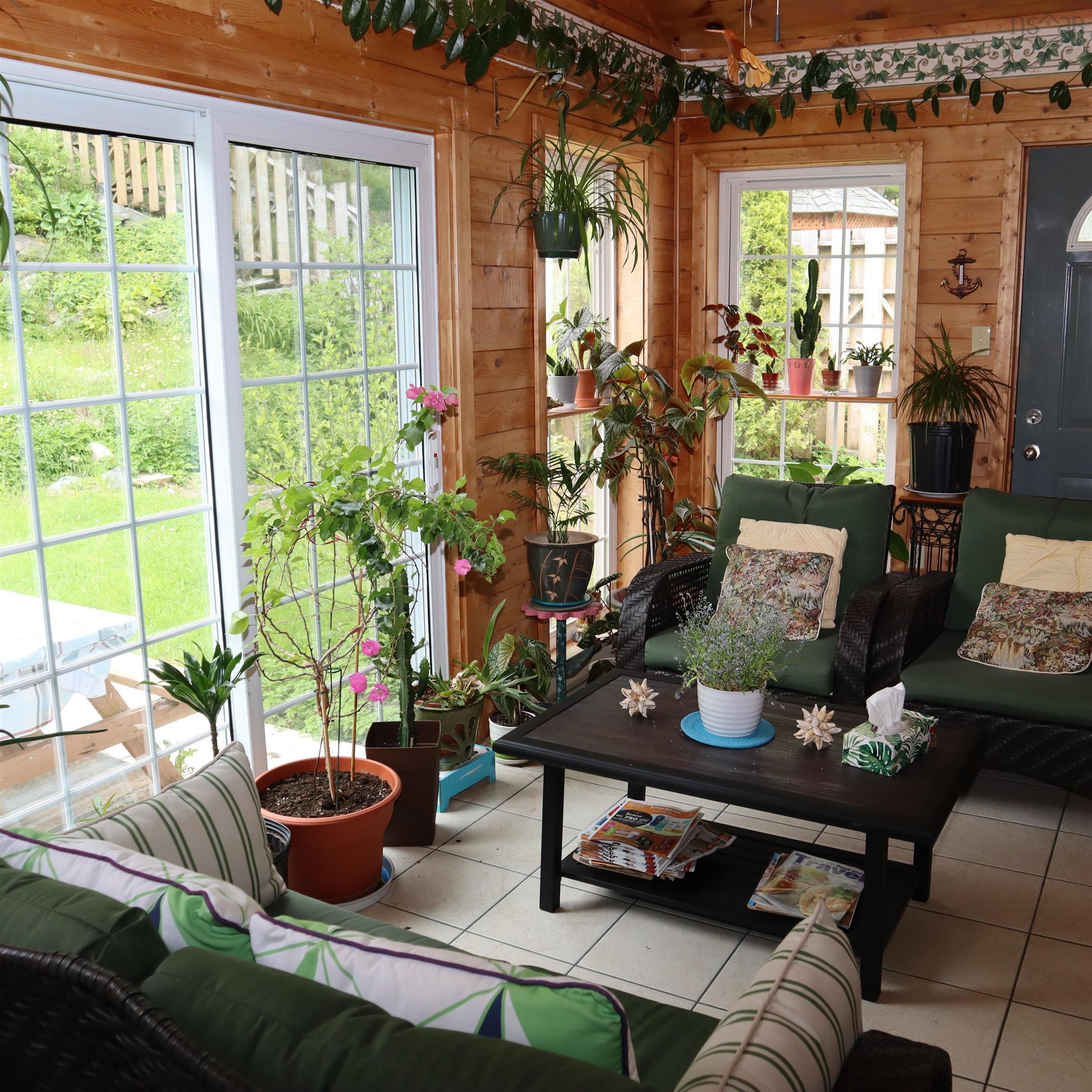 $525,000.00: 723 Waverley Road, Dartmouth
