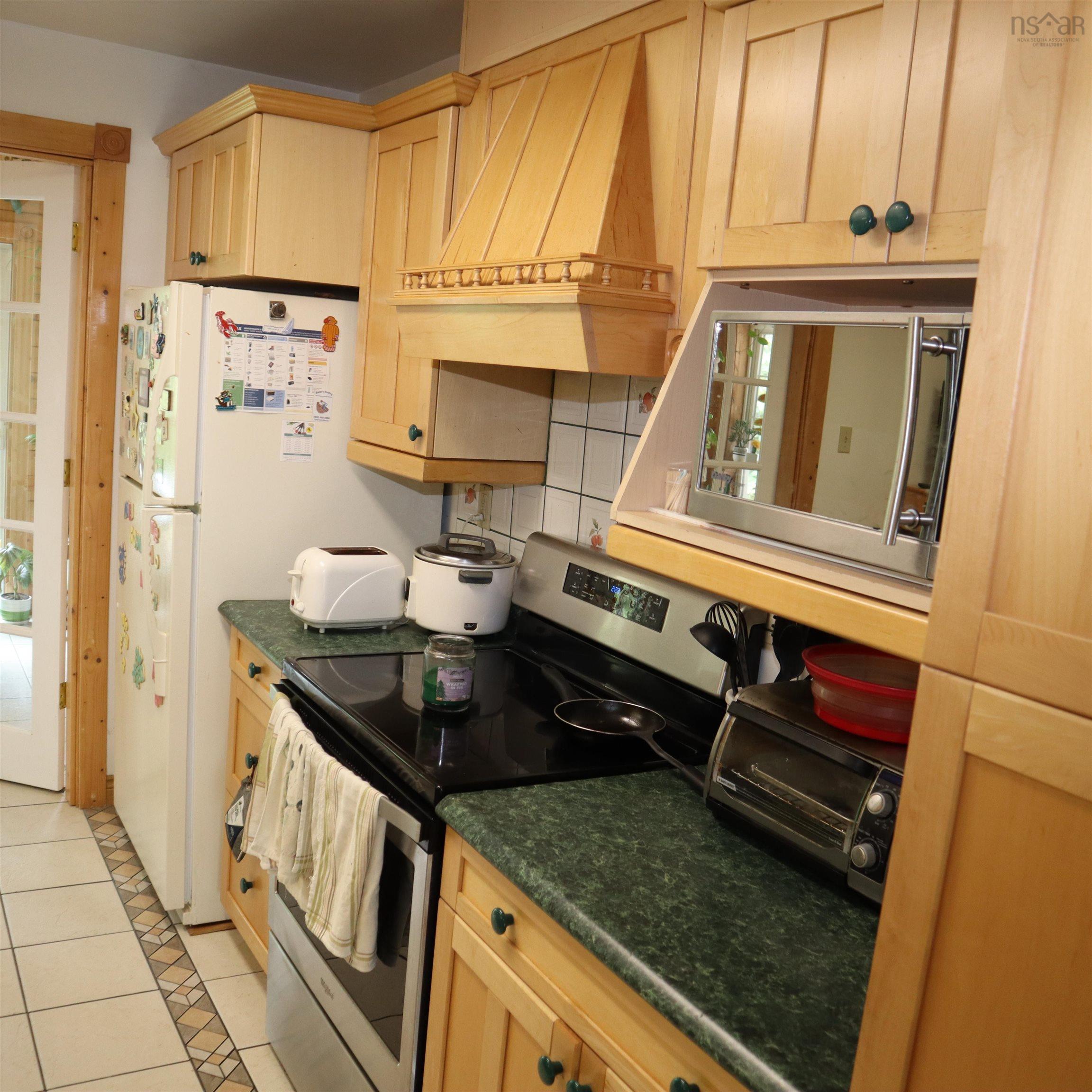 $525,000.00: 723 Waverley Road, Dartmouth