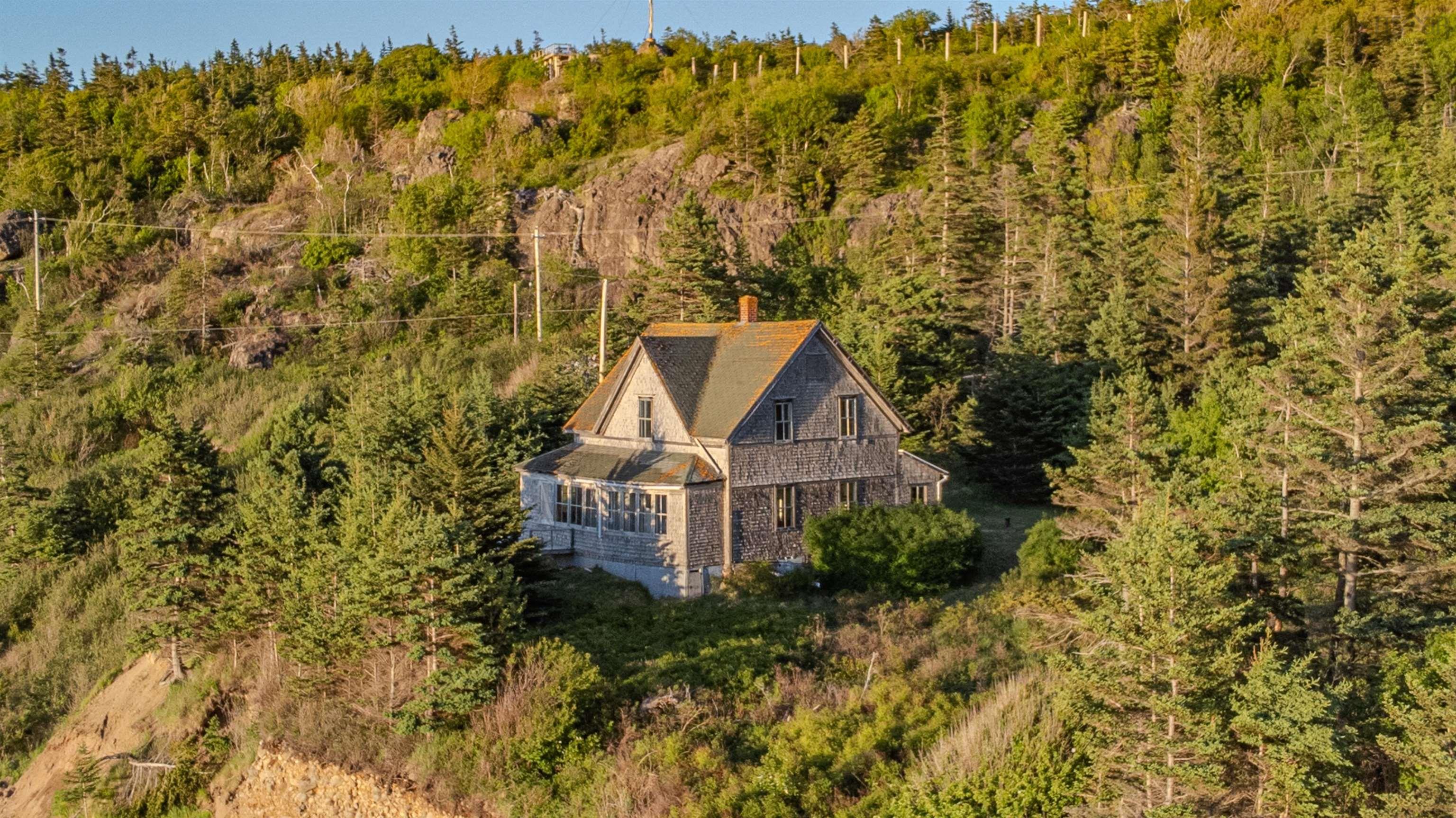 $199,000.00: 223 Whale Cove Road, Whale Cove