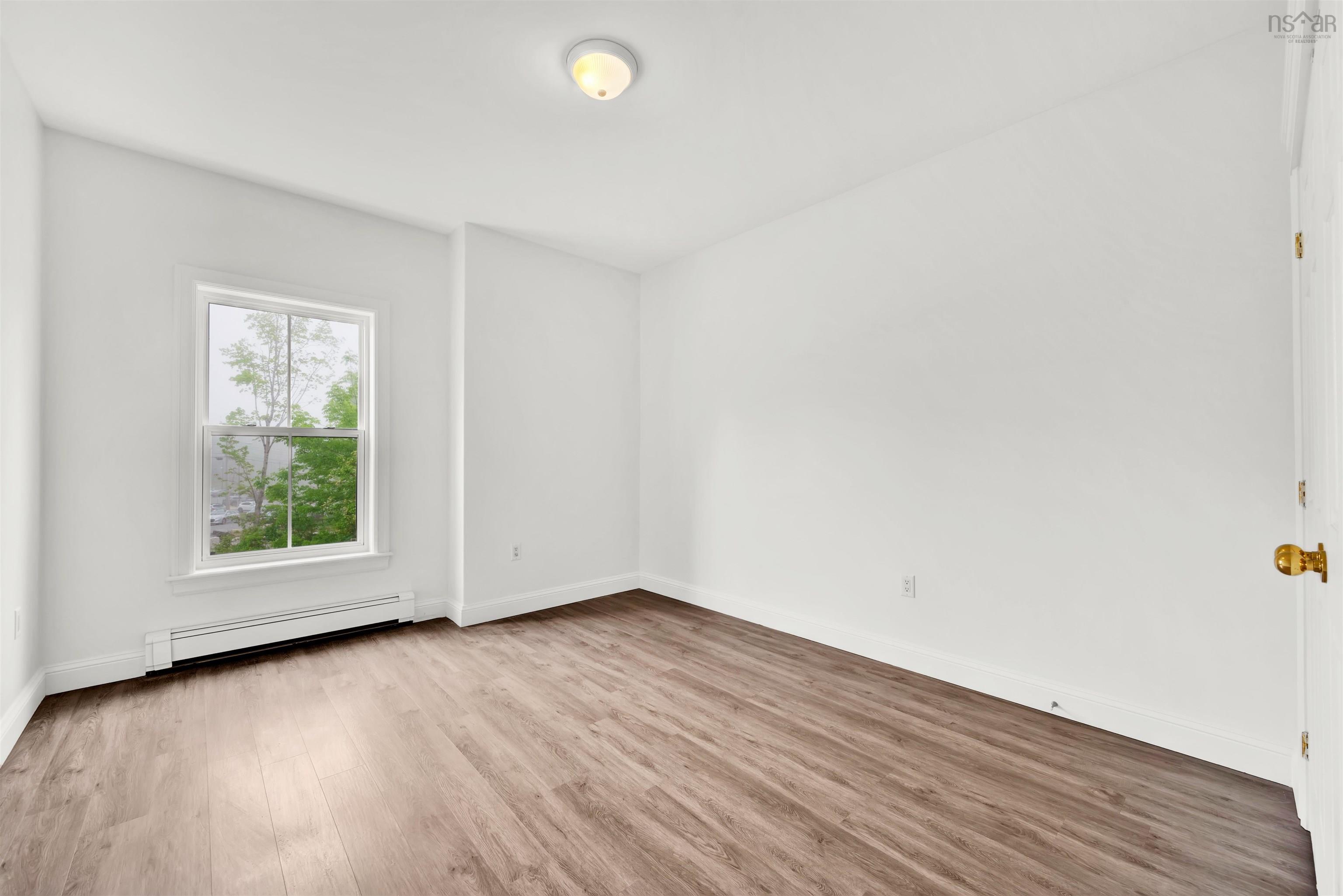 $1,190,000.00: 129 Appaloosa Run, Hammonds Plains