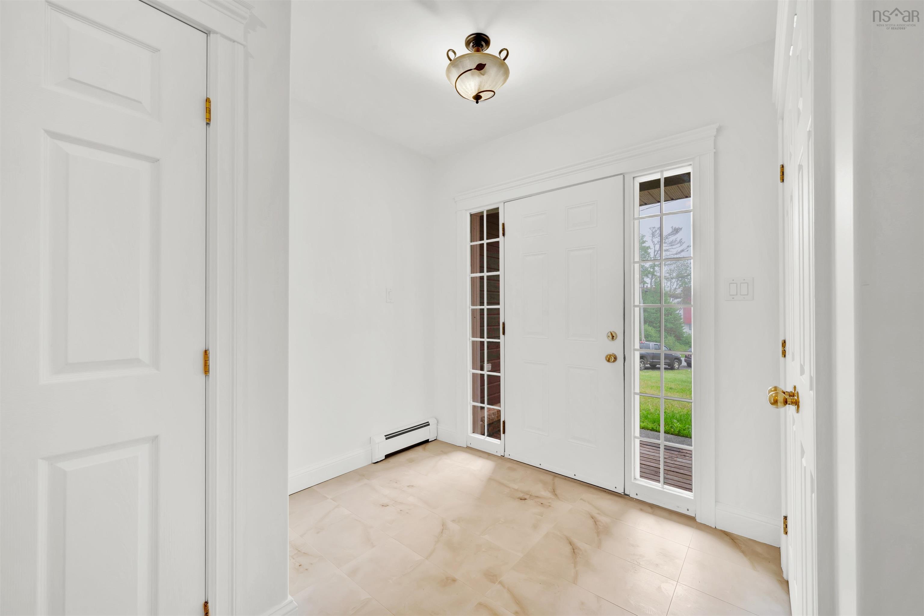 $1,190,000.00: 129 Appaloosa Run, Hammonds Plains