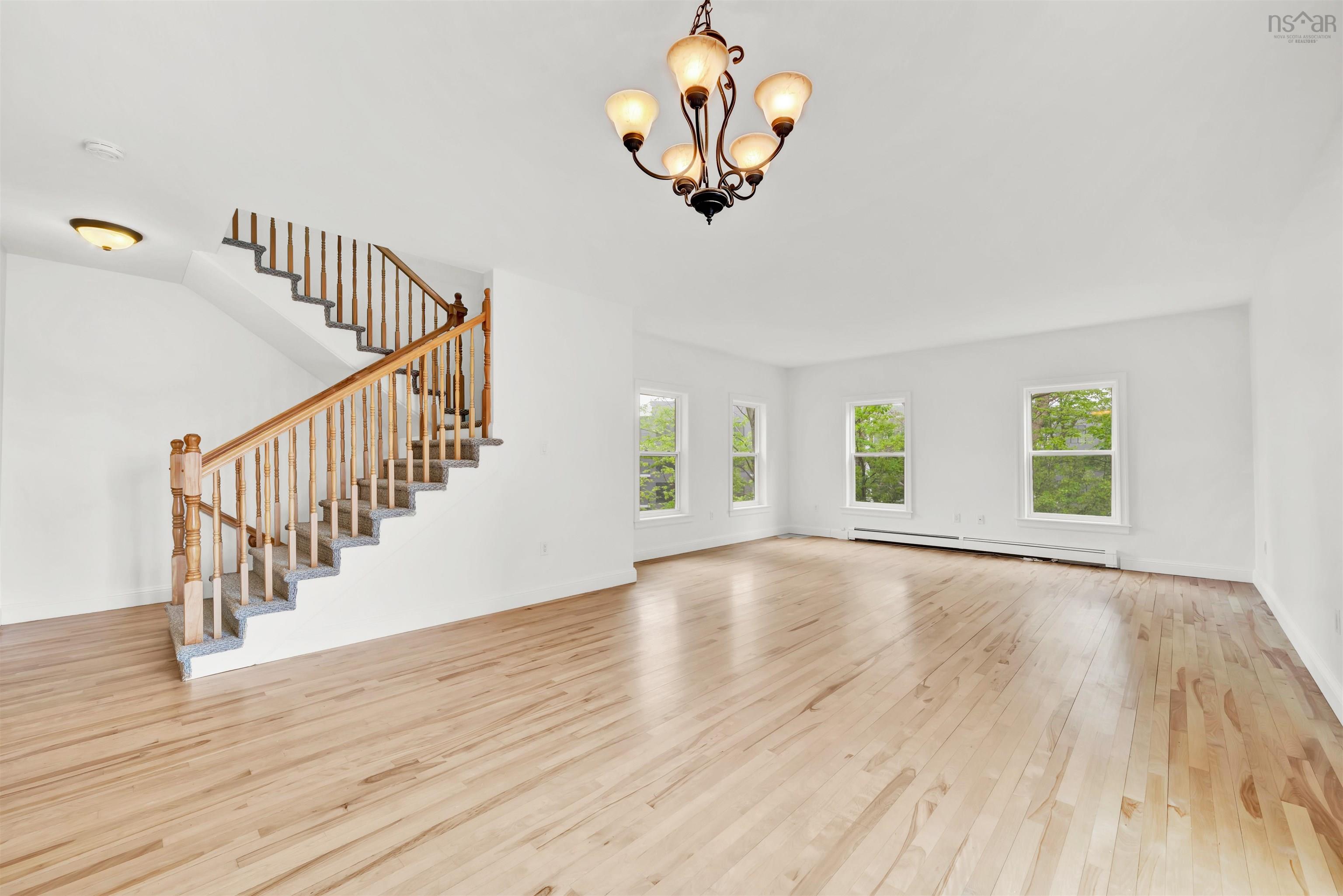 $1,190,000.00: 129 Appaloosa Run, Hammonds Plains