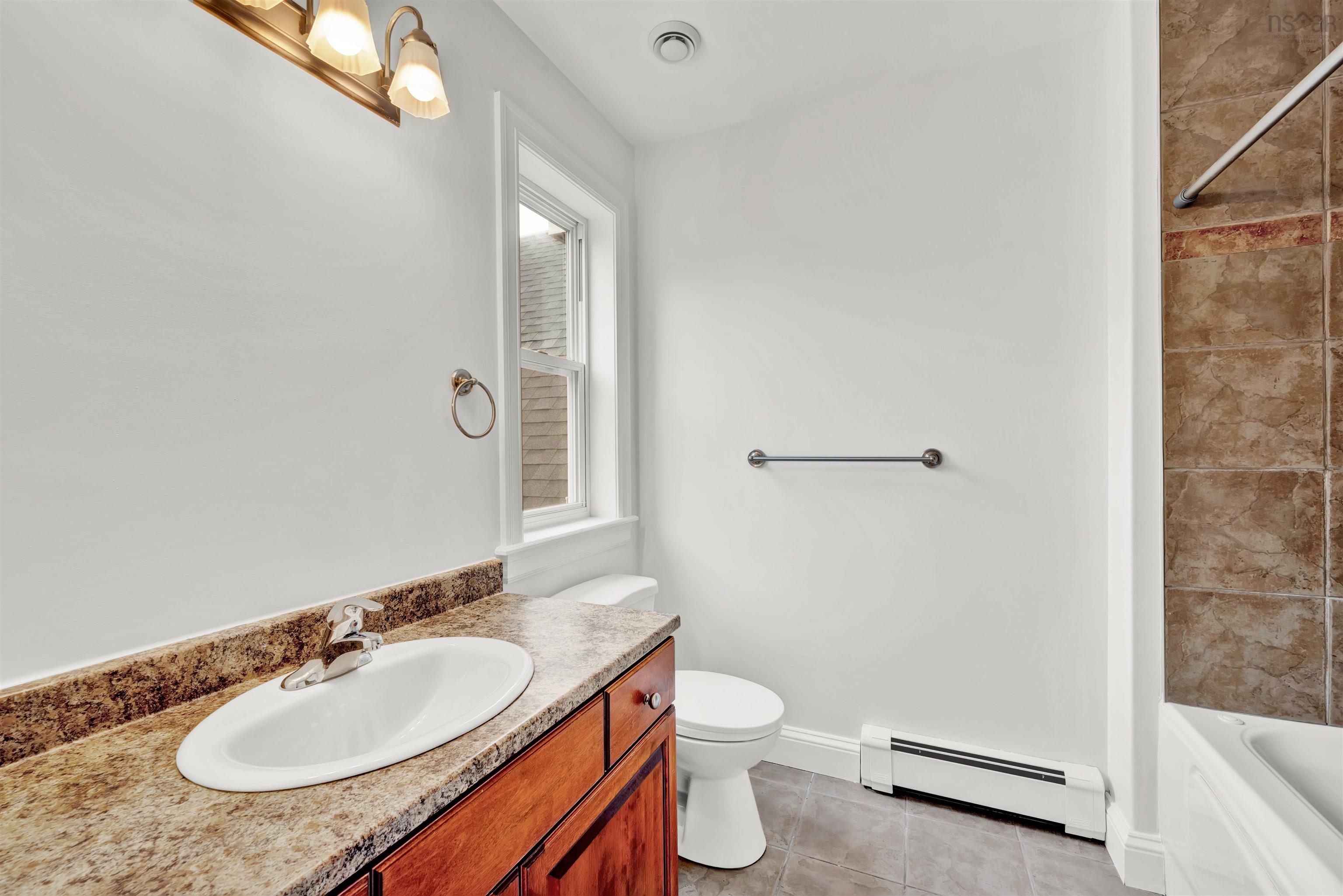 $1,190,000.00: 129 Appaloosa Run, Hammonds Plains