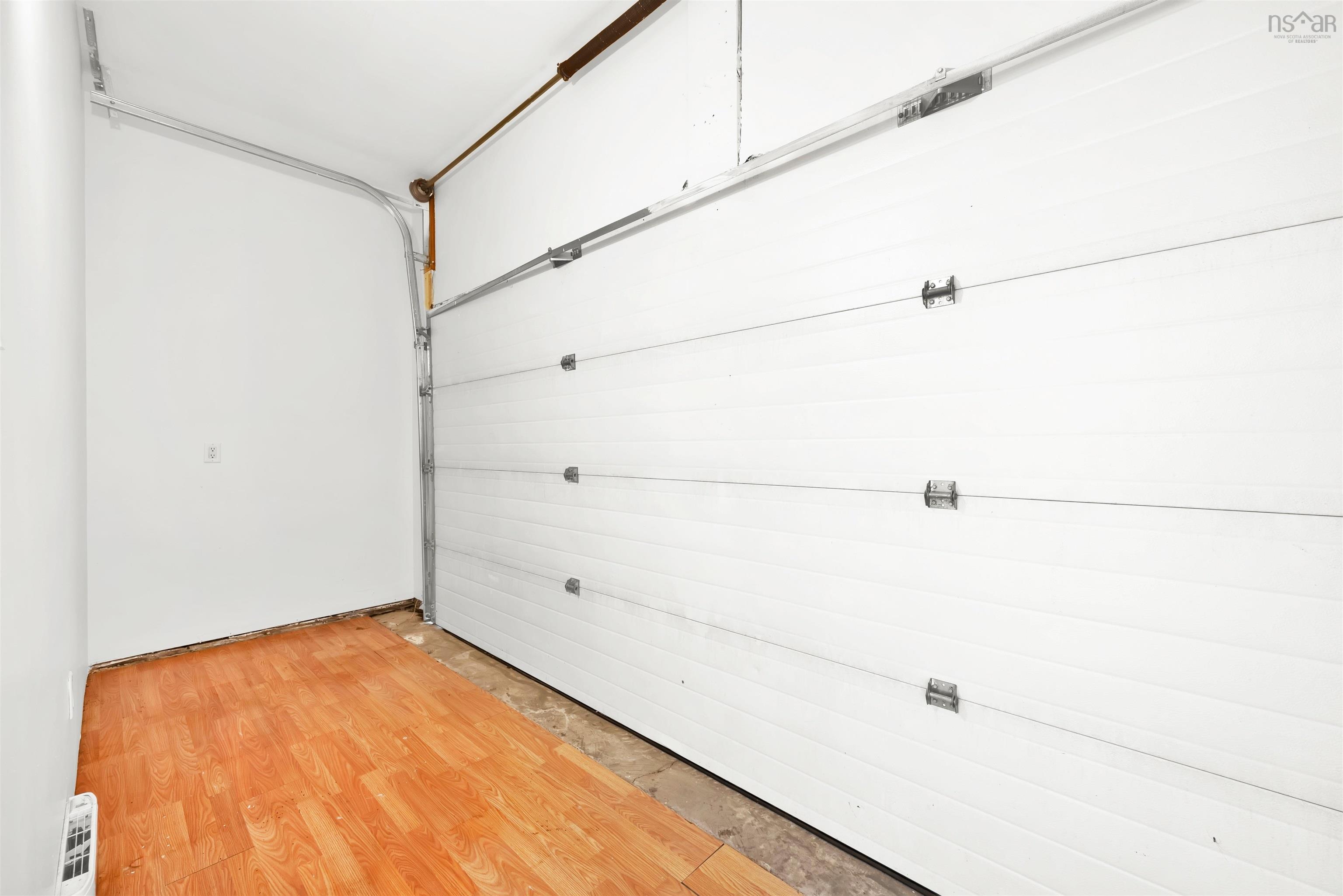 $1,190,000.00: 129 Appaloosa Run, Hammonds Plains